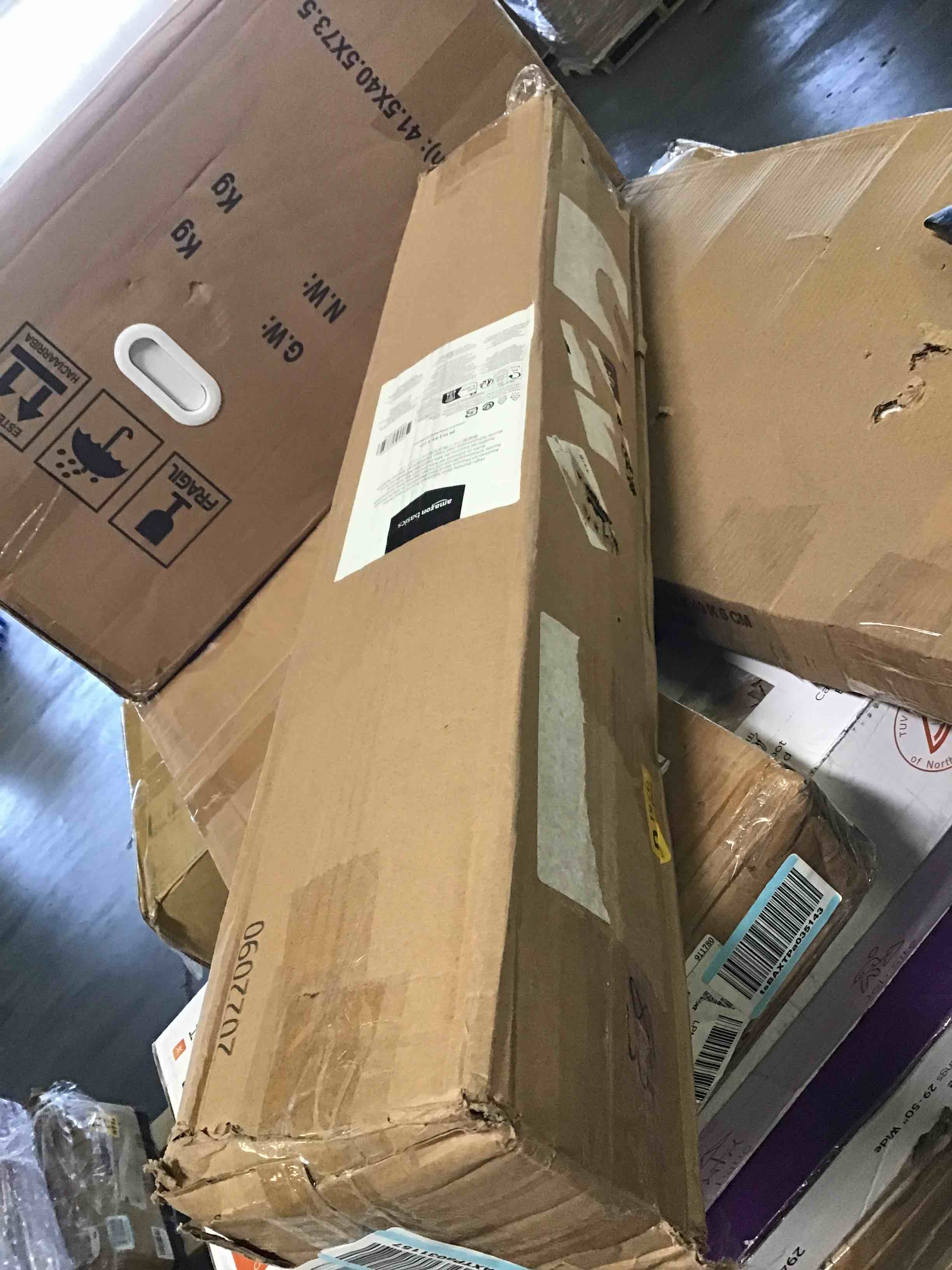 https://s3.amazonaws.com/lotting-images-prod/bidfta/RED5657966_1698773412061.jpeg