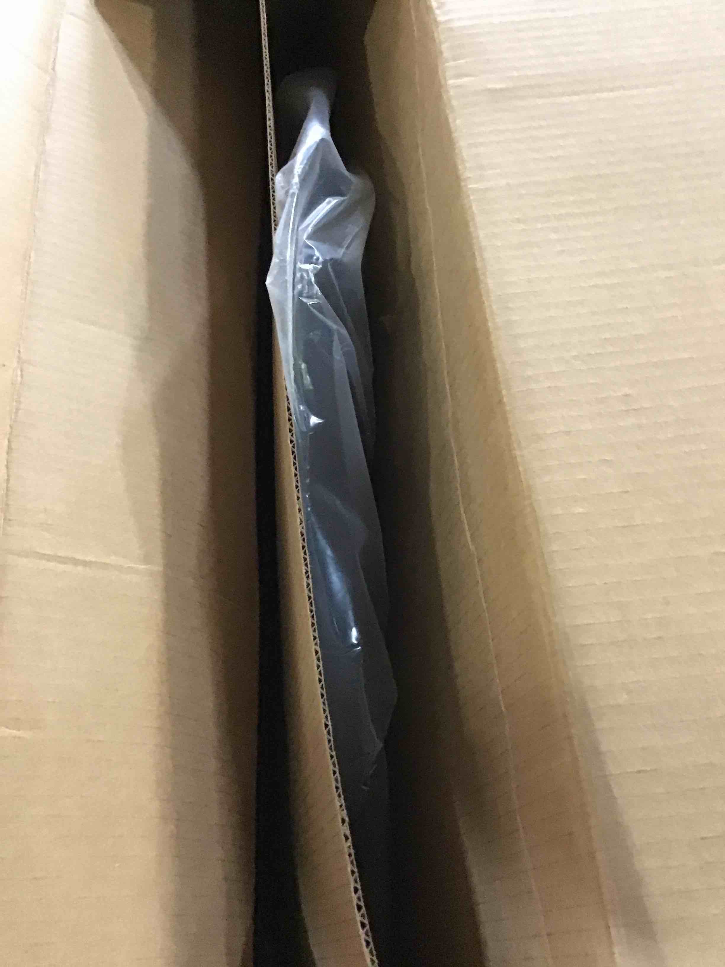 https://s3.amazonaws.com/lotting-images-prod/bidfta/RED5659995_1696002872809.jpeg