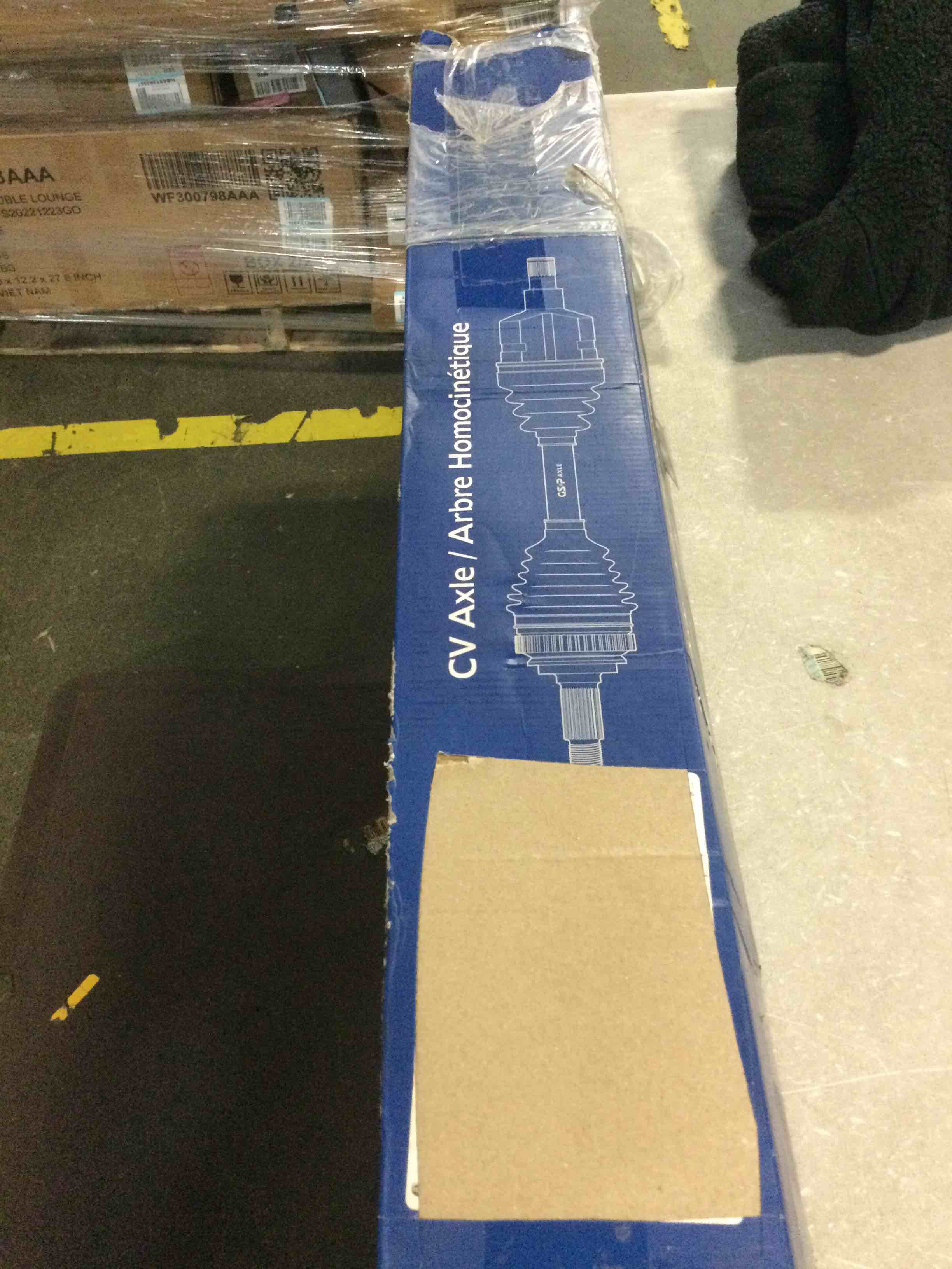 https://s3.amazonaws.com/lotting-images-prod/bidfta/RED5660416_1696421995465.jpeg