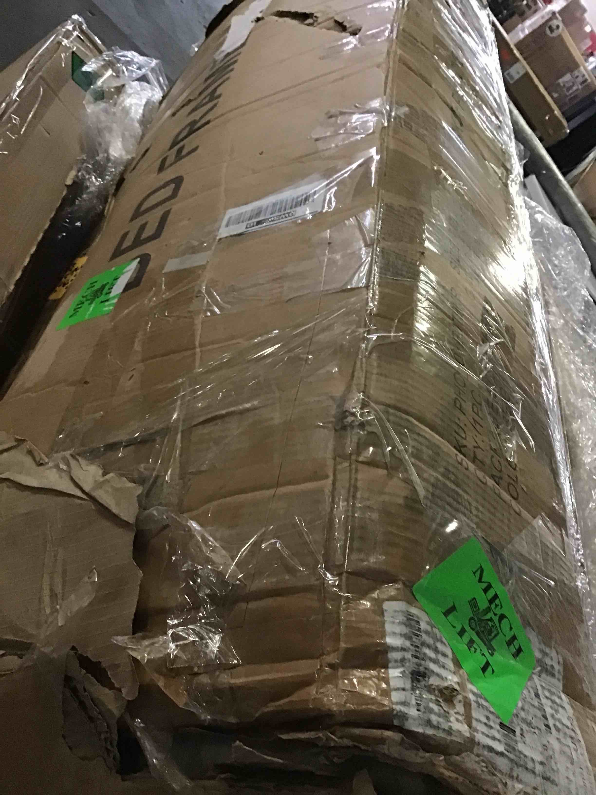 https://s3.amazonaws.com/lotting-images-prod/bidfta/RED5661109_1697483910230.jpeg