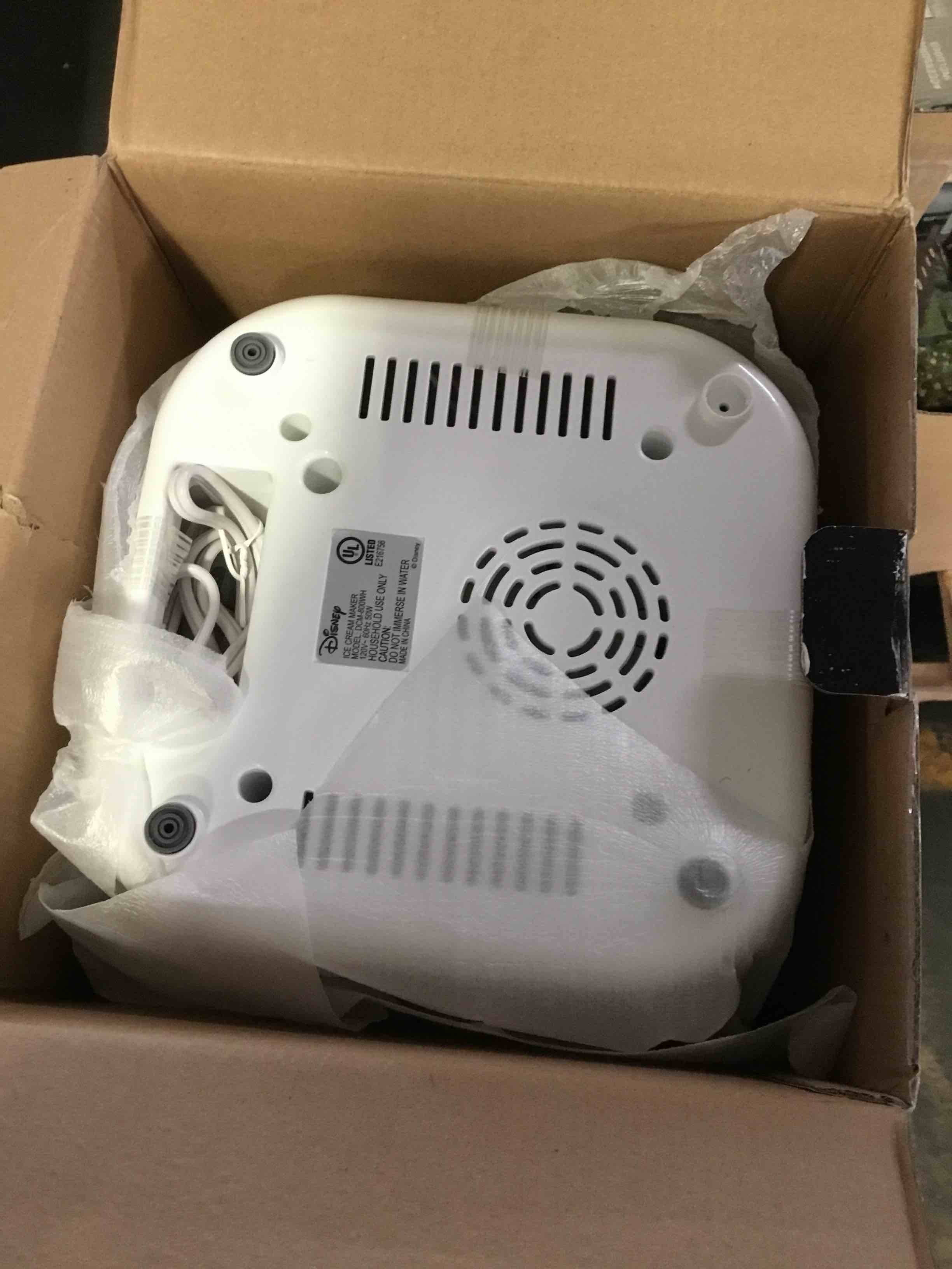 https://s3.amazonaws.com/lotting-images-prod/bidfta/RED5662625_1696962876734.jpeg