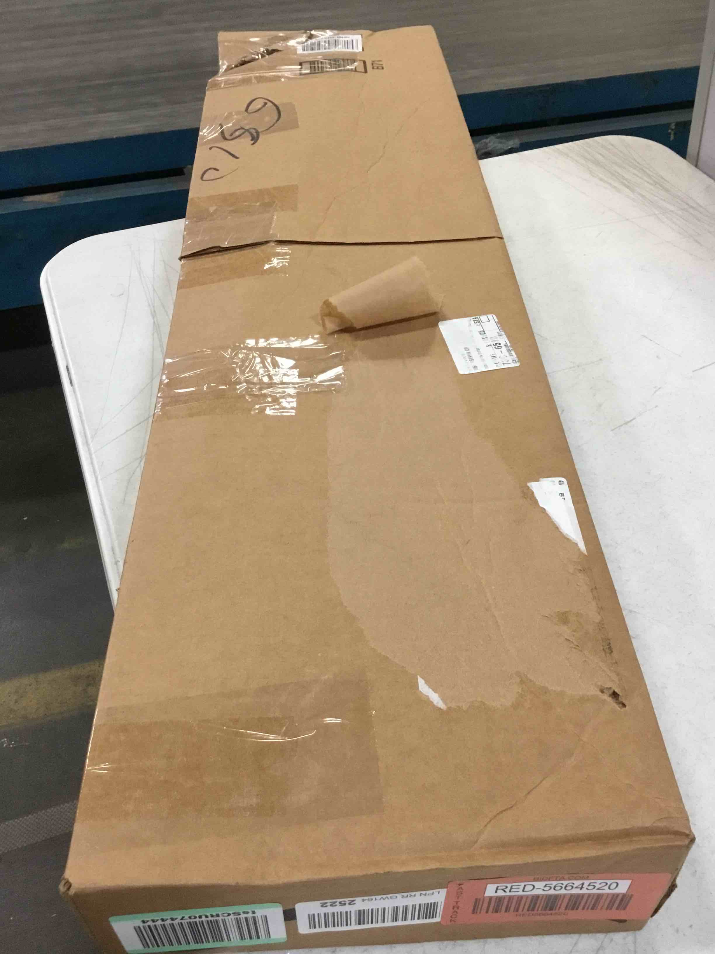 https://s3.amazonaws.com/lotting-images-prod/bidfta/RED5664520_1696262693280.jpeg