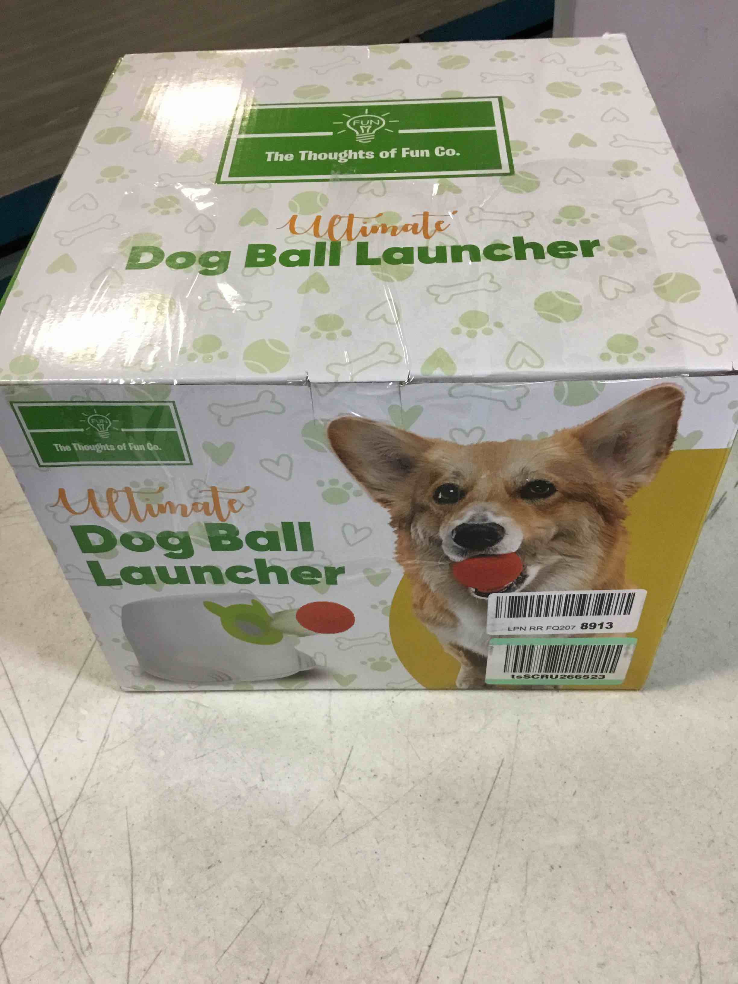 https://s3.amazonaws.com/lotting-images-prod/bidfta/RED5664552_1696270882692.jpeg