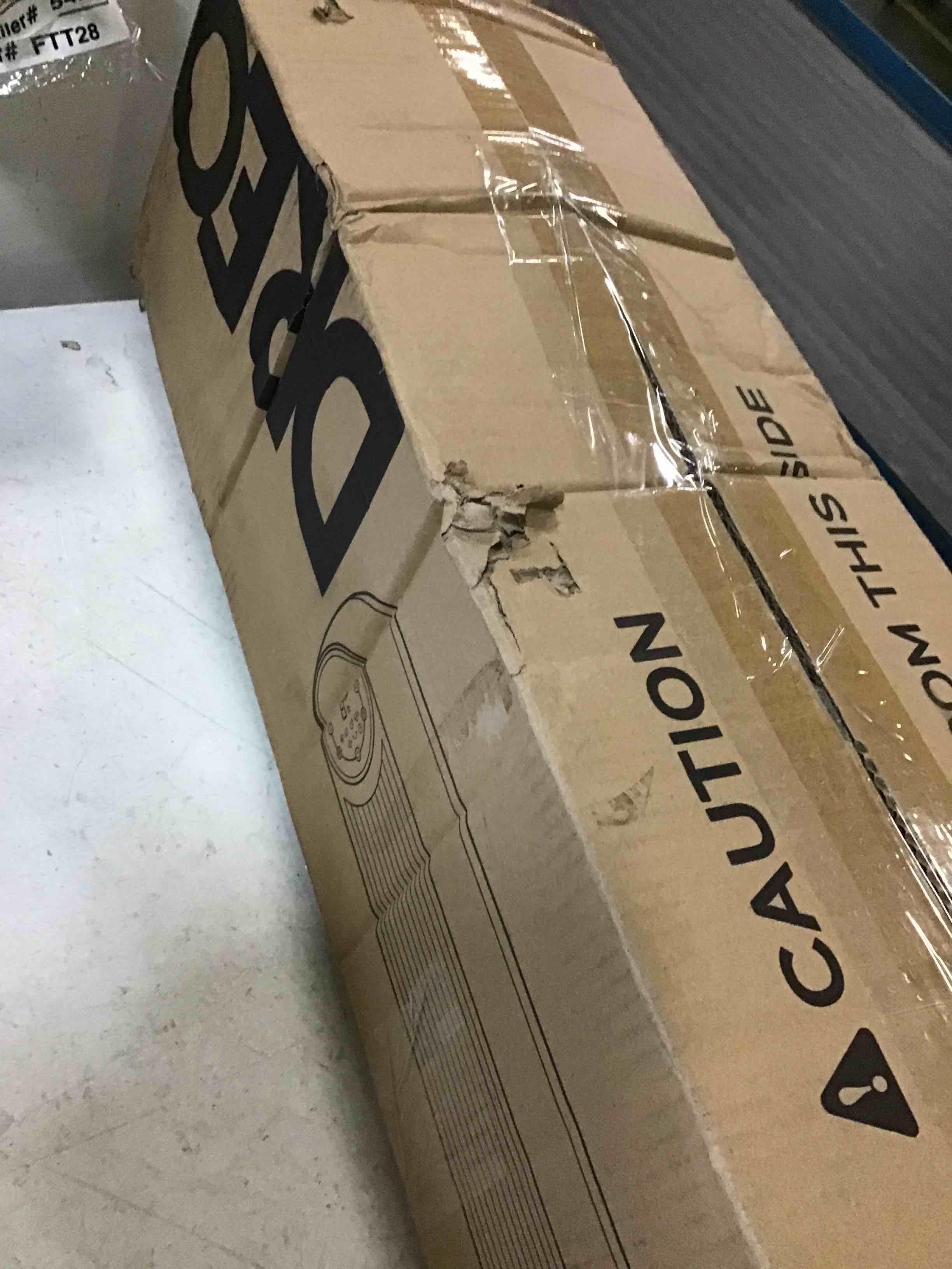 https://s3.amazonaws.com/lotting-images-prod/bidfta/RED5664740_1696272304876.jpeg