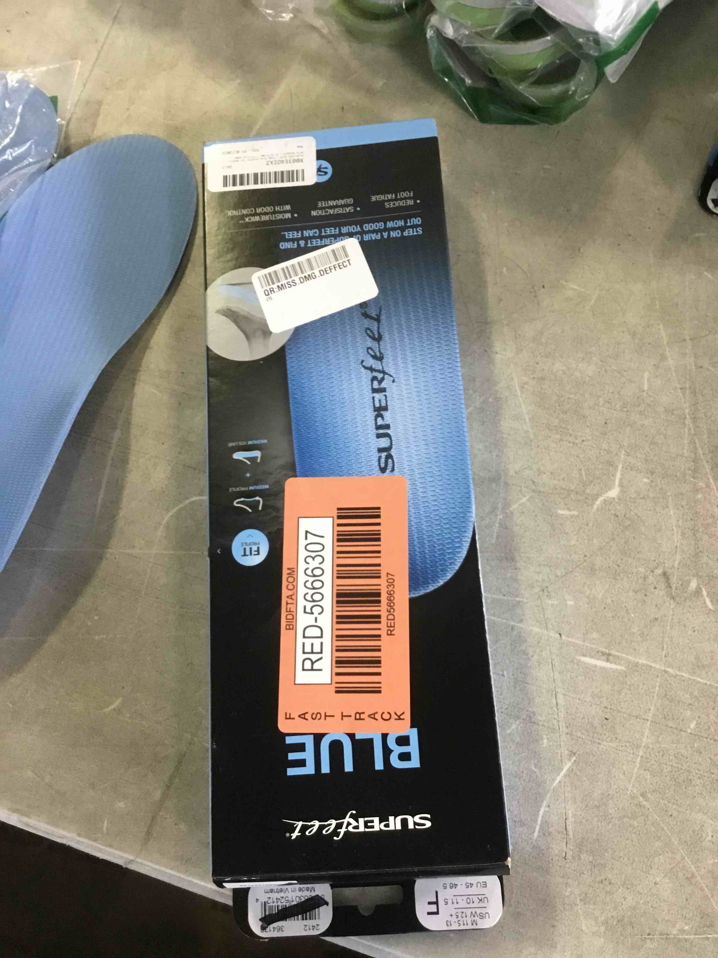 https://s3.amazonaws.com/lotting-images-prod/bidfta/RED5666307_1696016436794.jpeg