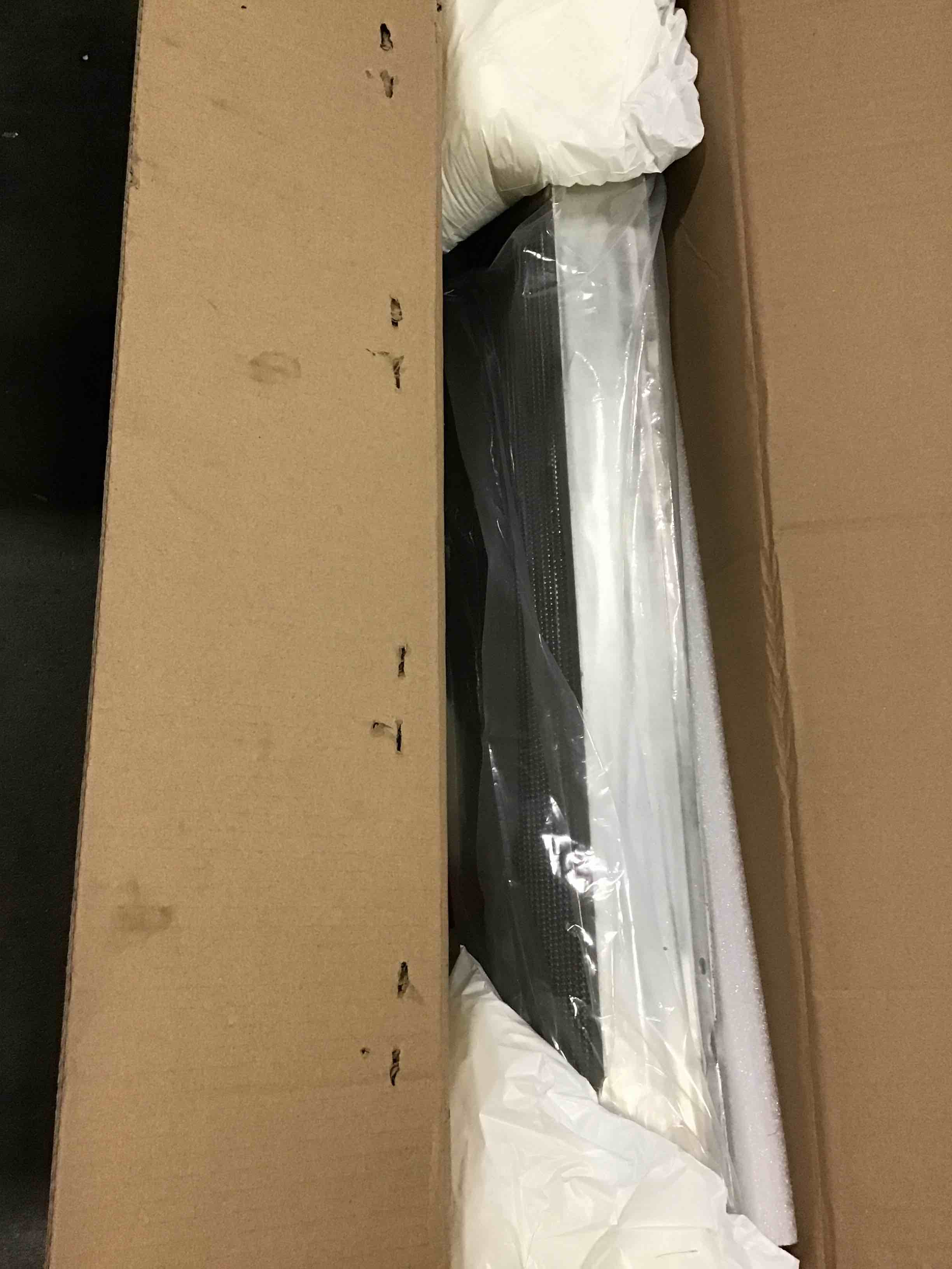 https://s3.amazonaws.com/lotting-images-prod/bidfta/RED5666780_1696505783272.jpeg