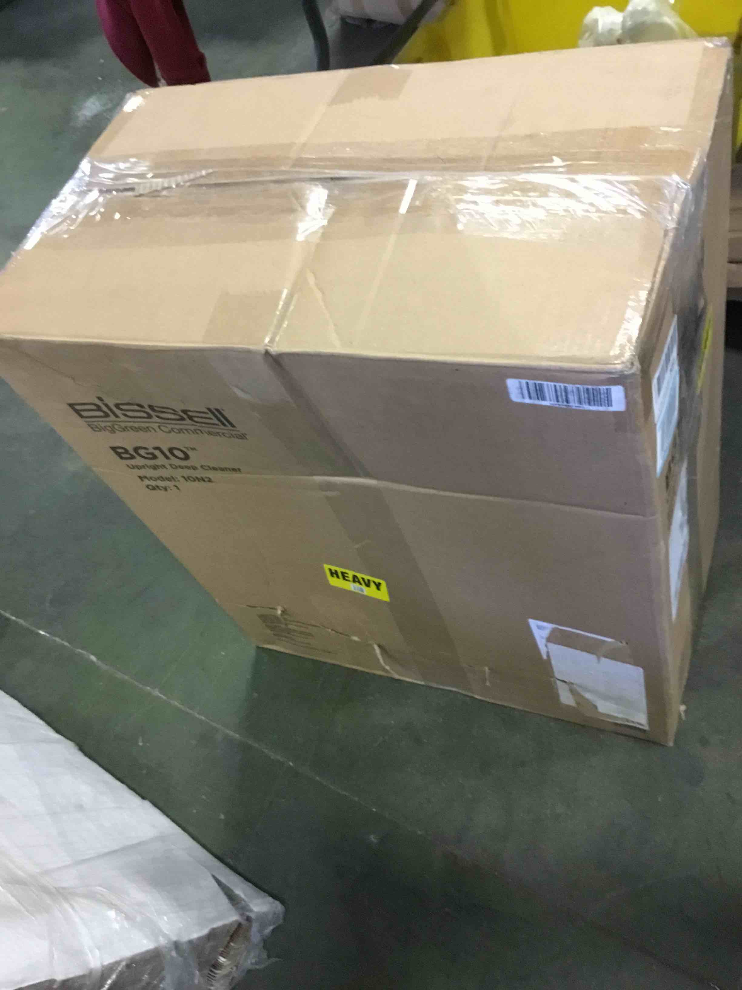 https://s3.amazonaws.com/lotting-images-prod/bidfta/RED5667258_1696960106234.jpeg