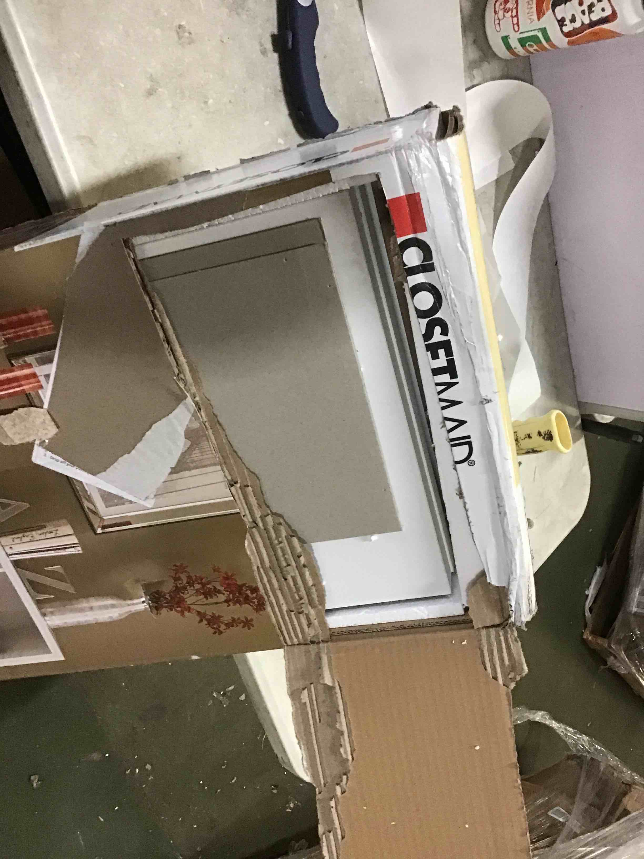 https://s3.amazonaws.com/lotting-images-prod/bidfta/RED5667720_1696251111230.jpeg