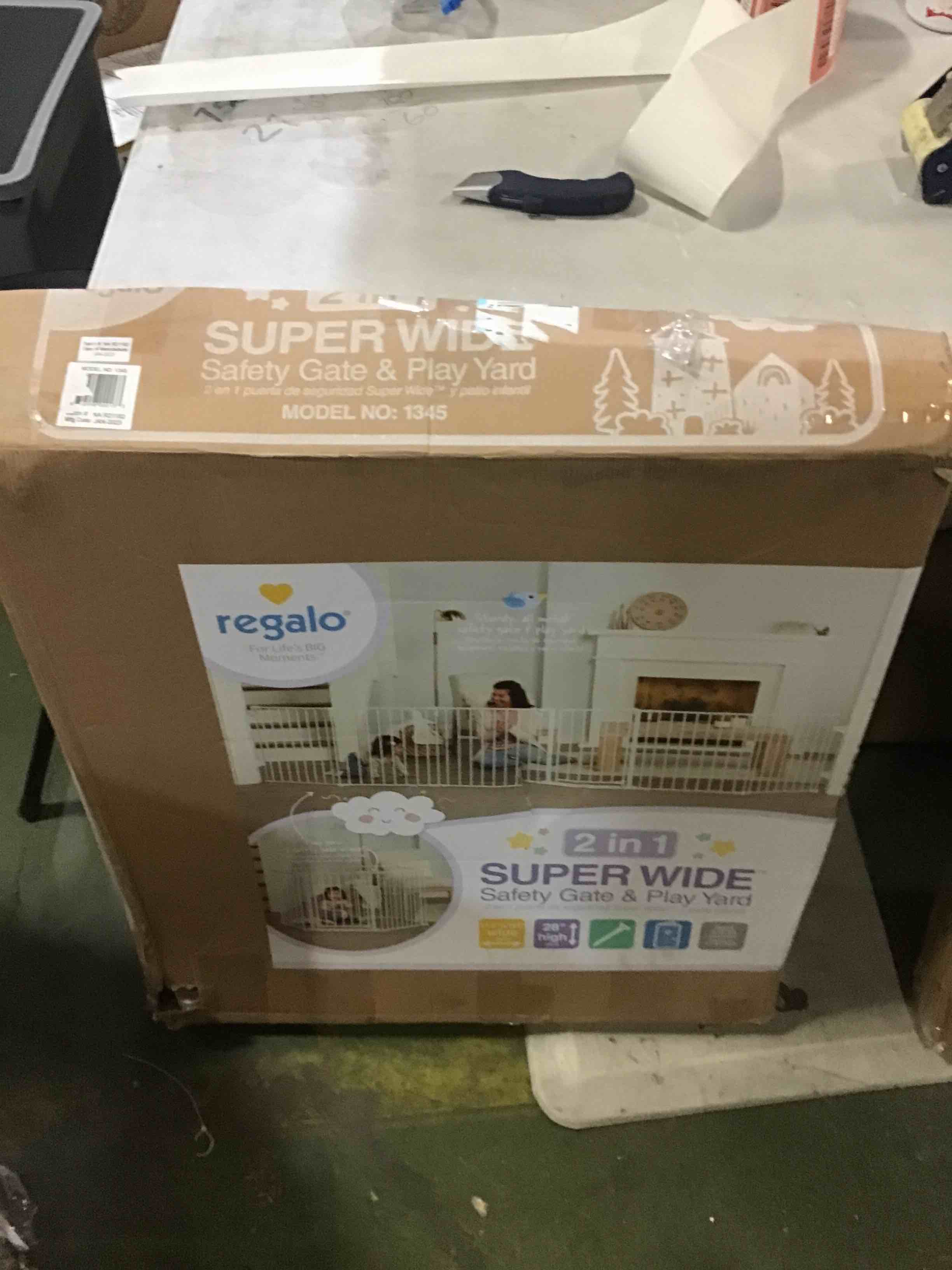 https://s3.amazonaws.com/lotting-images-prod/bidfta/RED5668275_1696507521139.jpeg