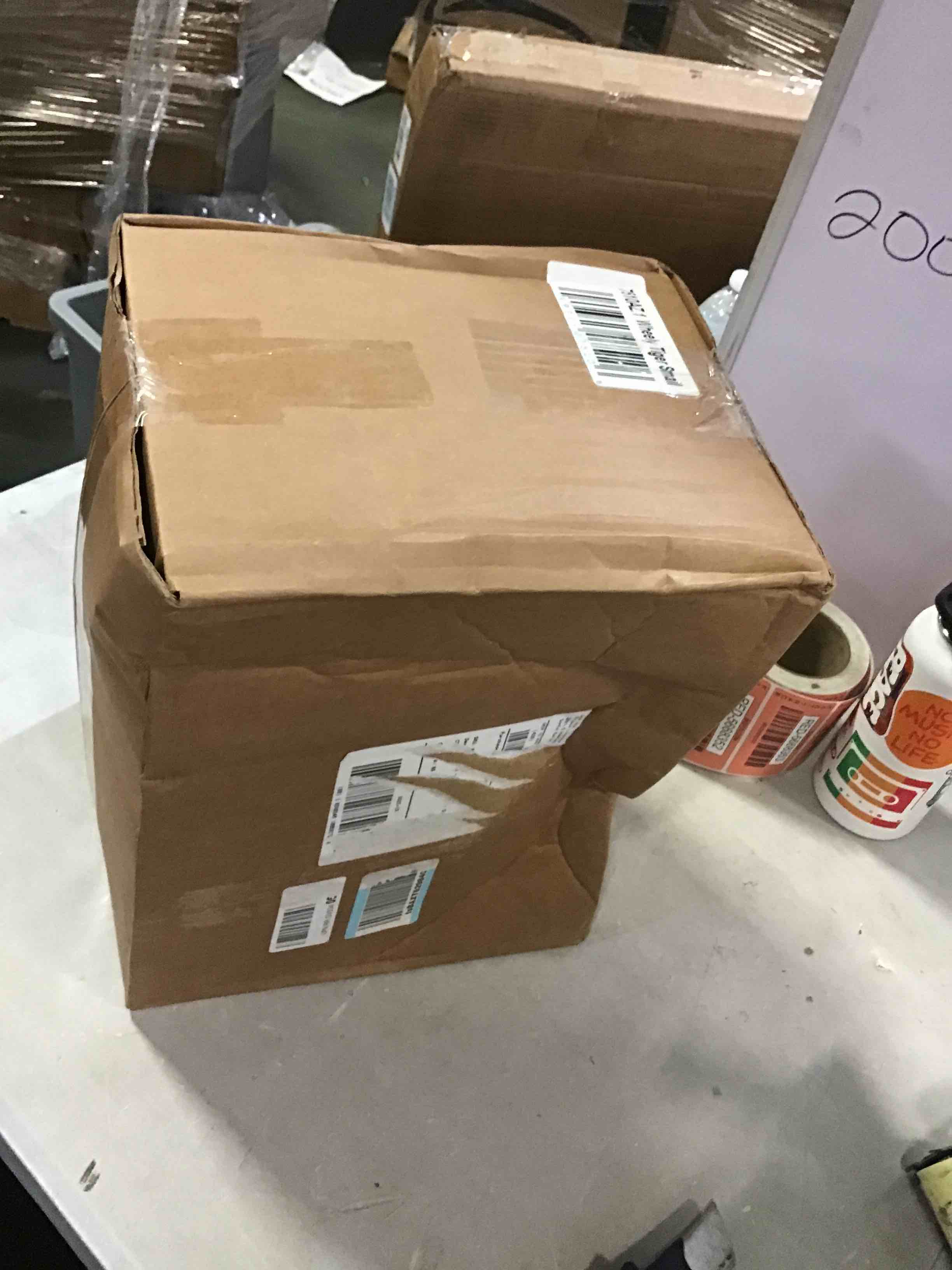 https://s3.amazonaws.com/lotting-images-prod/bidfta/RED5668349_1696517275260.jpeg