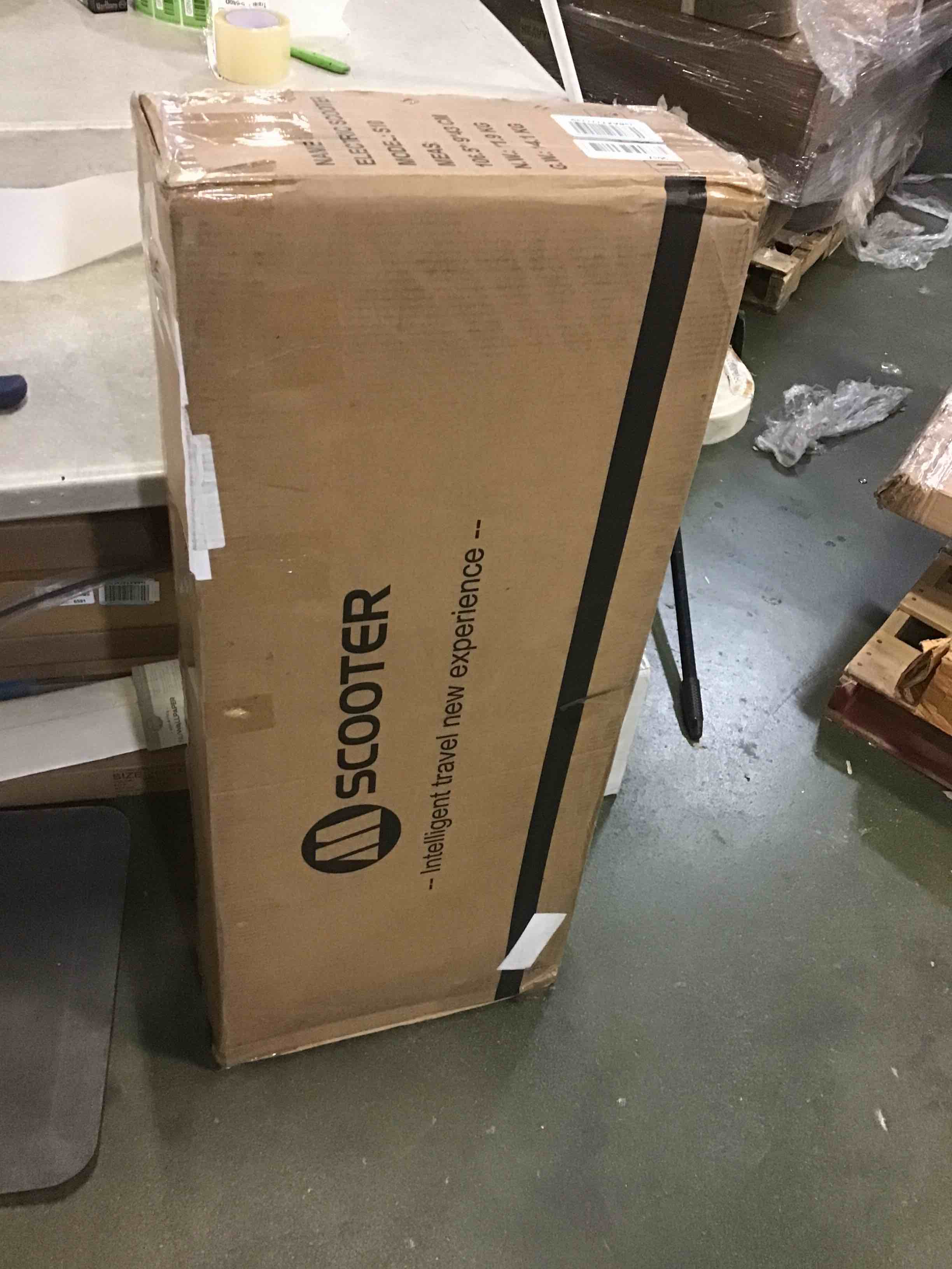 https://s3.amazonaws.com/lotting-images-prod/bidfta/RED5668518_1696597370244.jpeg
