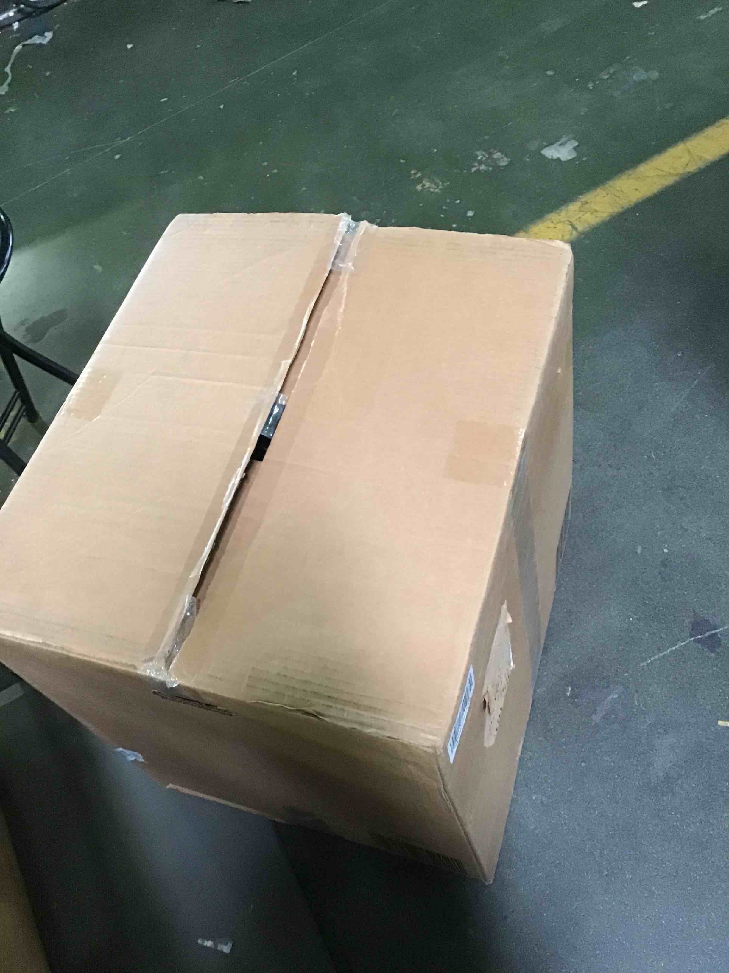 https://s3.amazonaws.com/lotting-images-prod/bidfta/RED5668896_1697034413008.jpeg