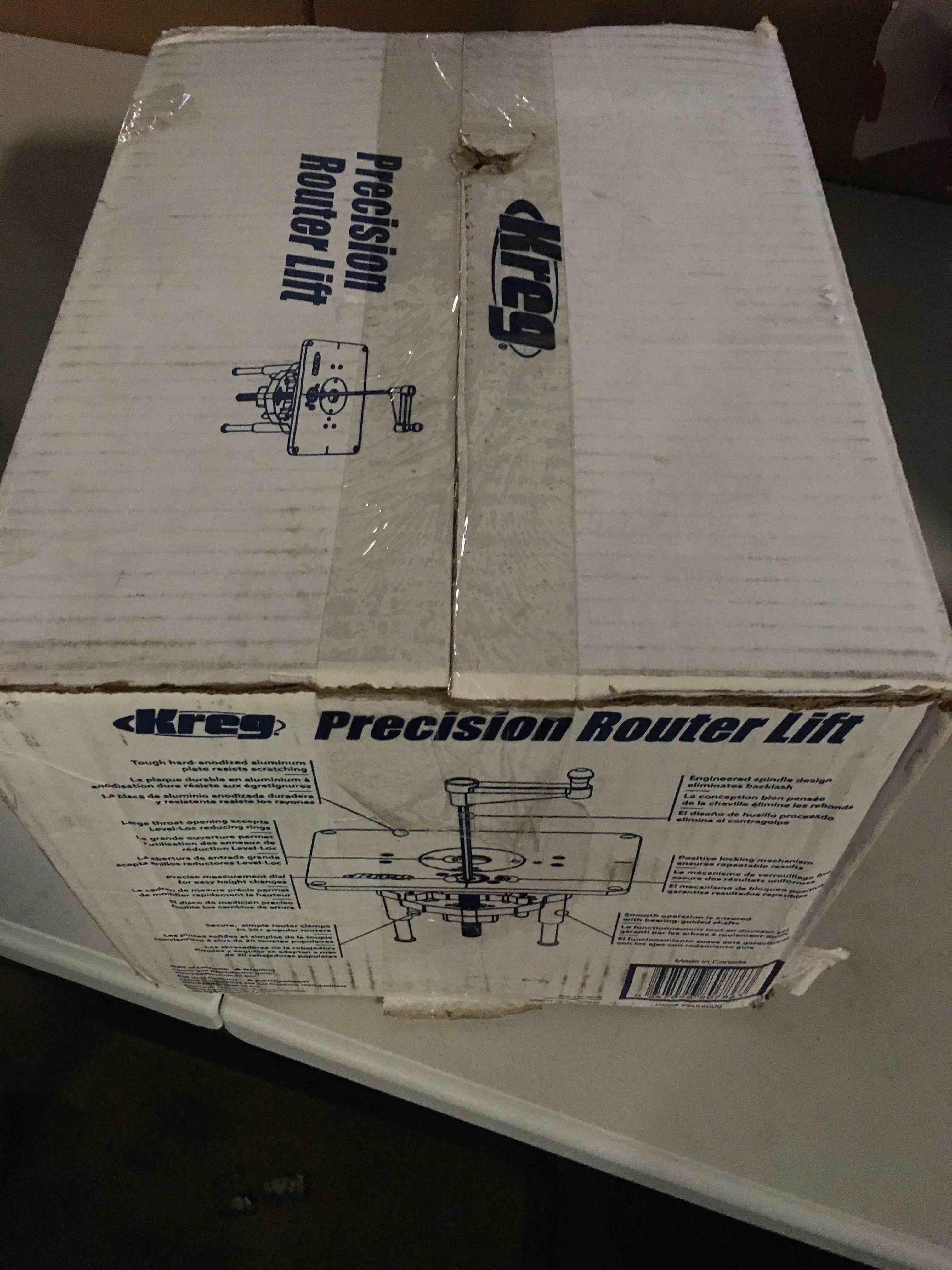 https://s3.amazonaws.com/lotting-images-prod/bidfta/RED5669531_1695988743269.jpeg