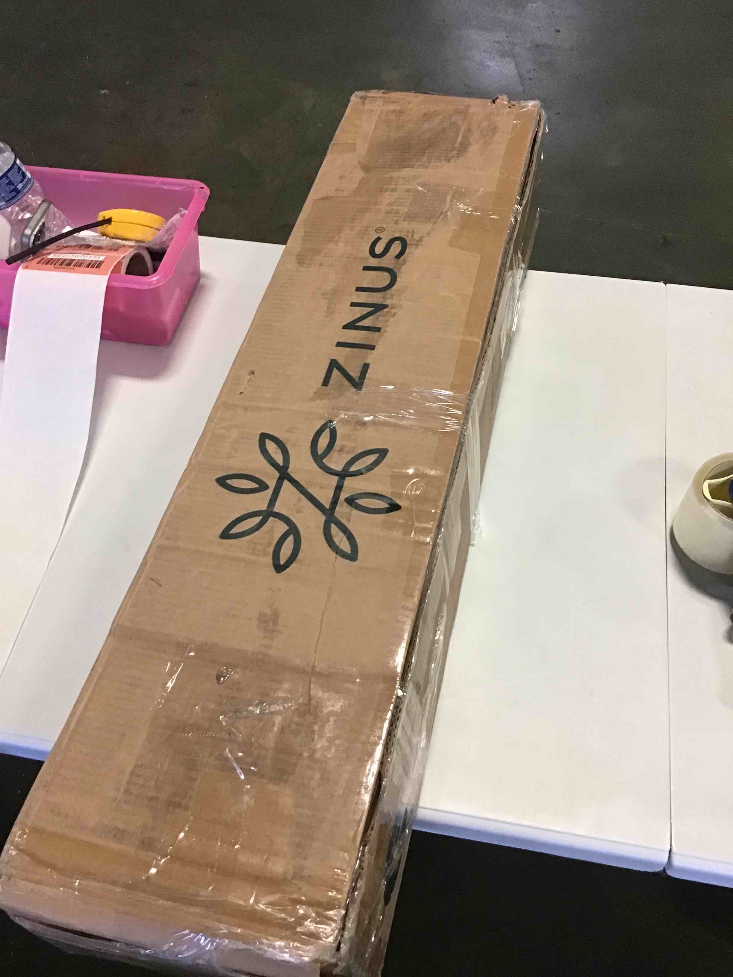 https://s3.amazonaws.com/lotting-images-prod/bidfta/RED5670136_1696352321483.jpeg
