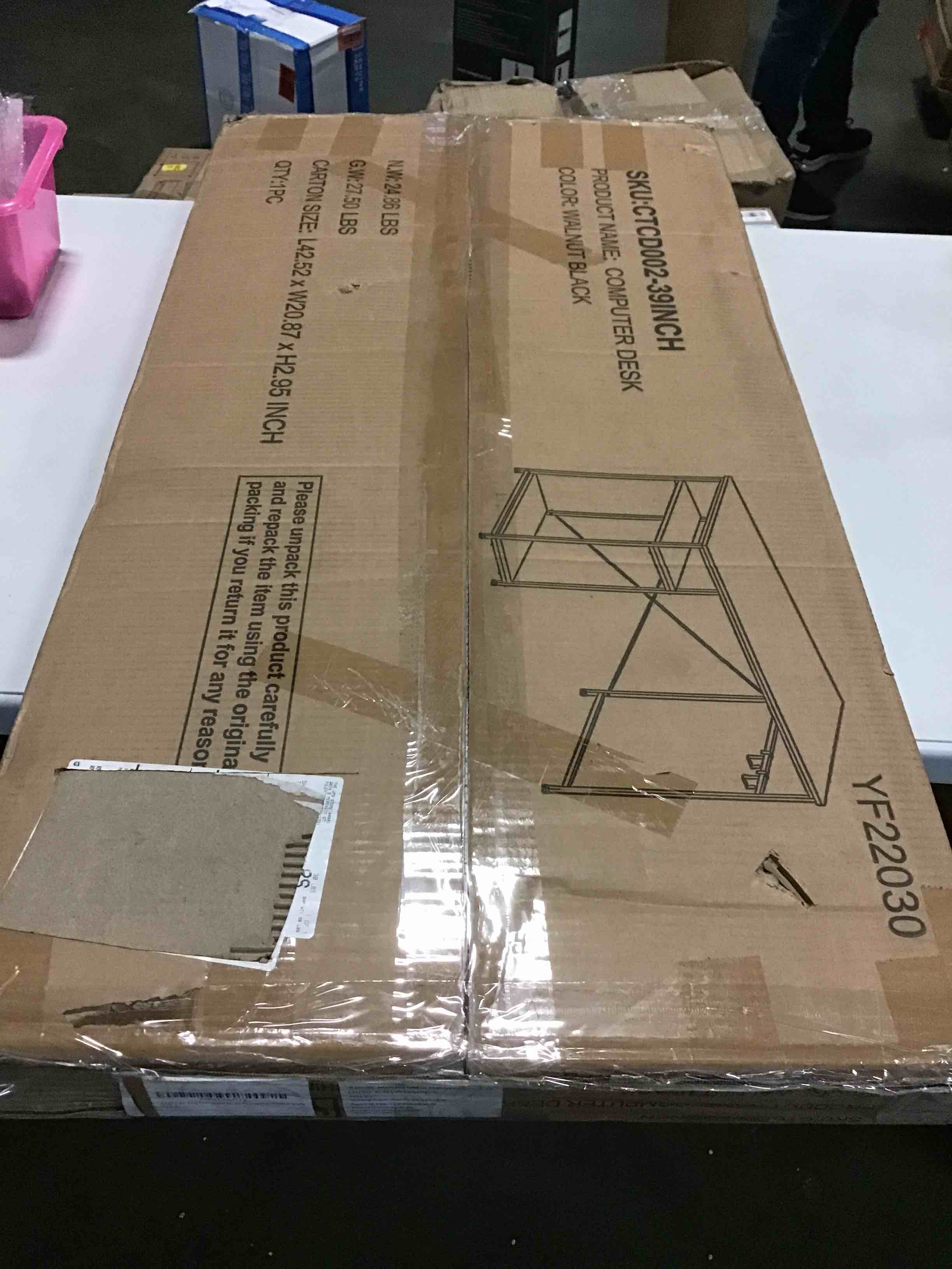 https://s3.amazonaws.com/lotting-images-prod/bidfta/RED5670180_1696420206099.jpeg