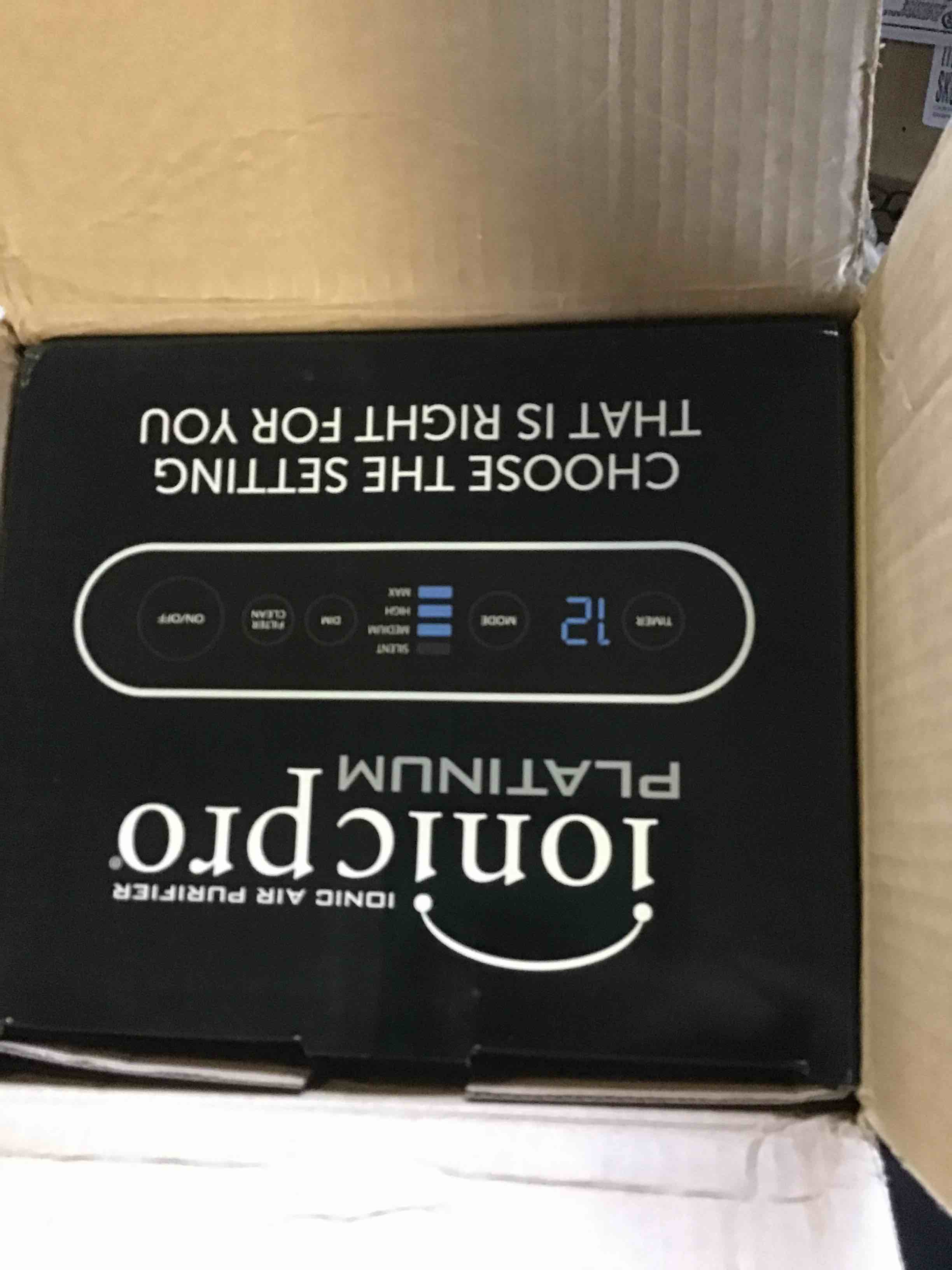 https://s3.amazonaws.com/lotting-images-prod/bidfta/RED5671639_1696614421983.jpeg