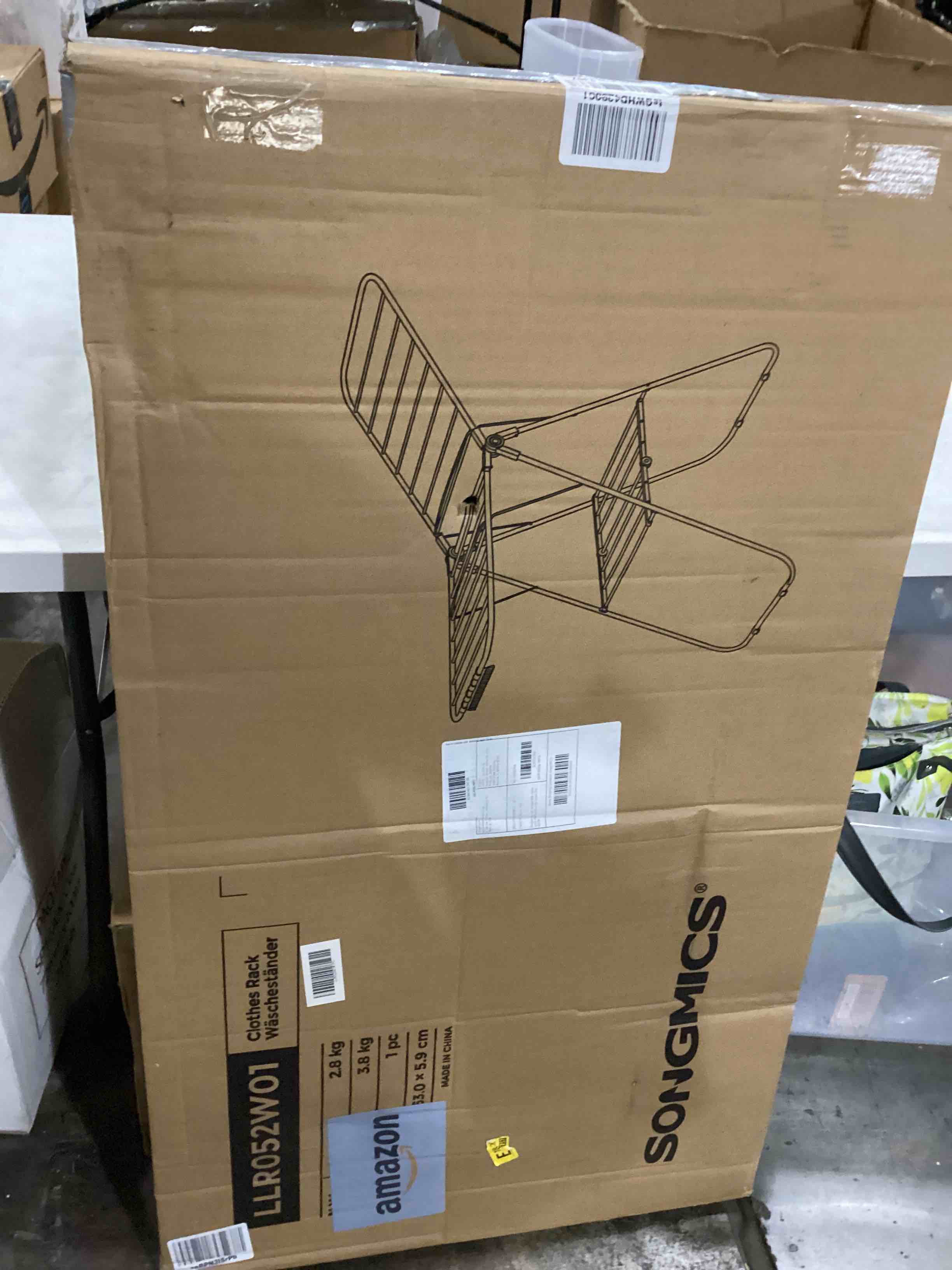 https://s3.amazonaws.com/lotting-images-prod/bidfta/RED5675857_1720453954723.jpeg
