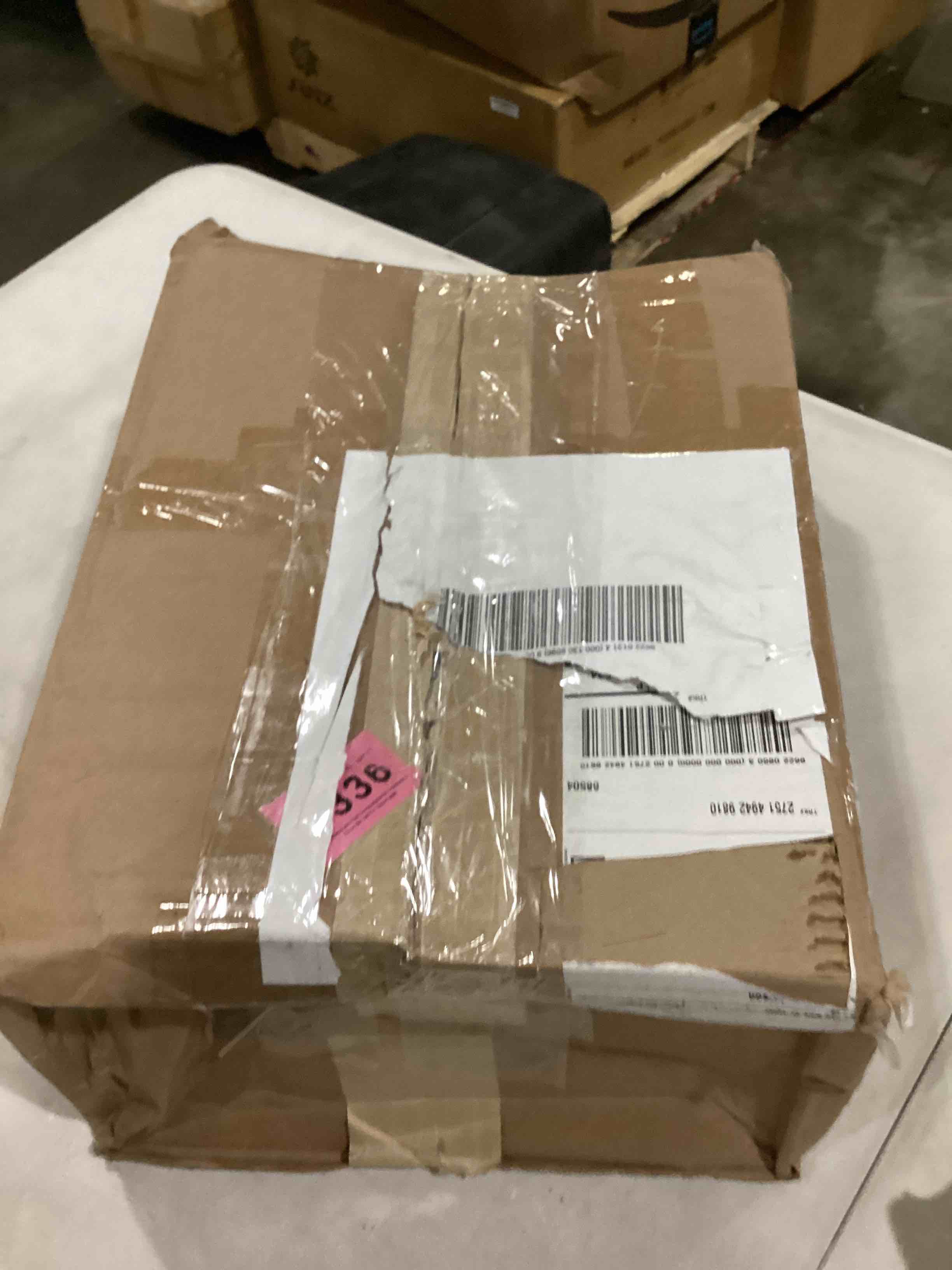 https://s3.amazonaws.com/lotting-images-prod/bidfta/RED5675889_1720464923754.jpeg