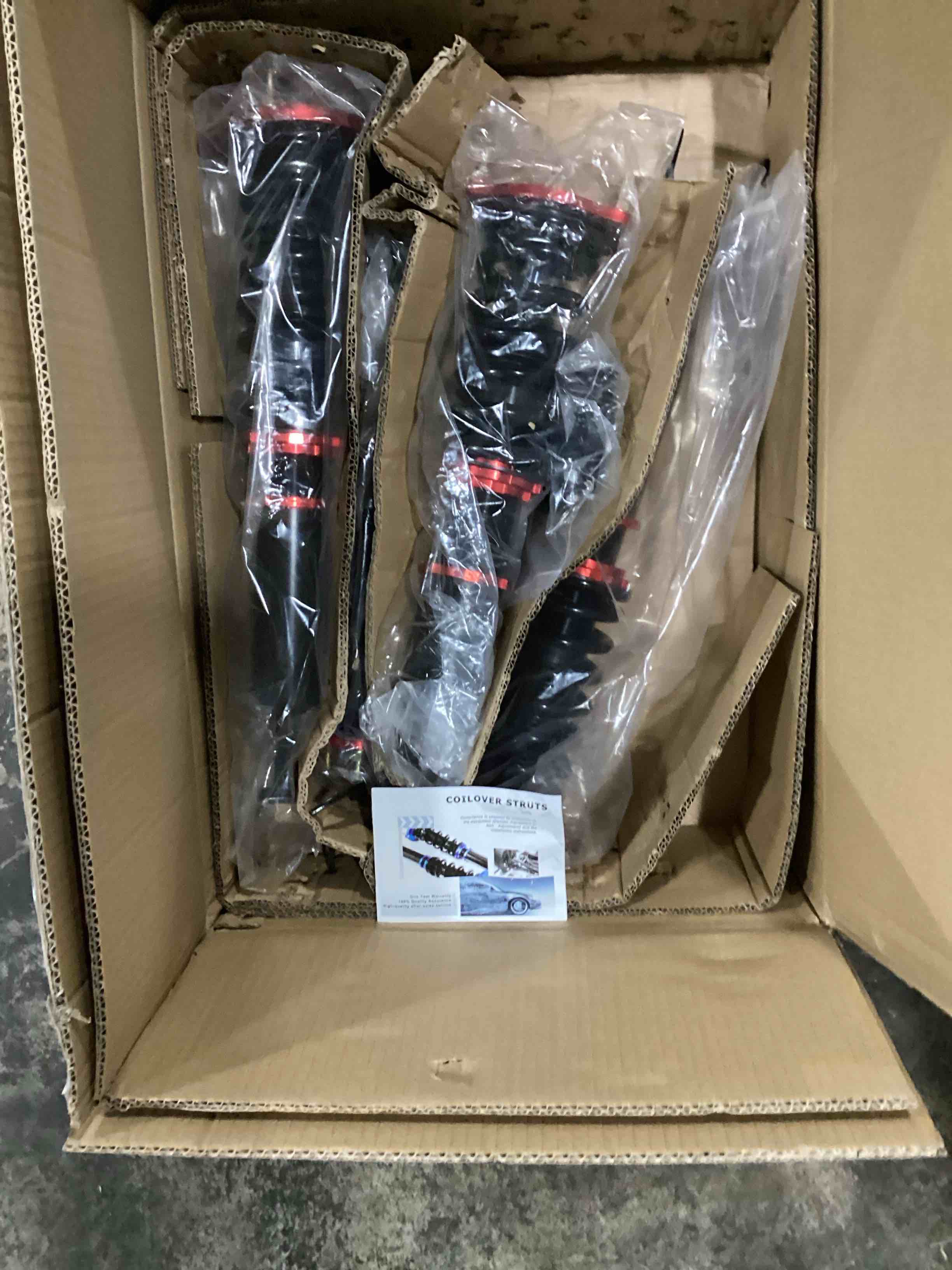 https://s3.amazonaws.com/lotting-images-prod/bidfta/RED5675992_1720615635712.jpeg