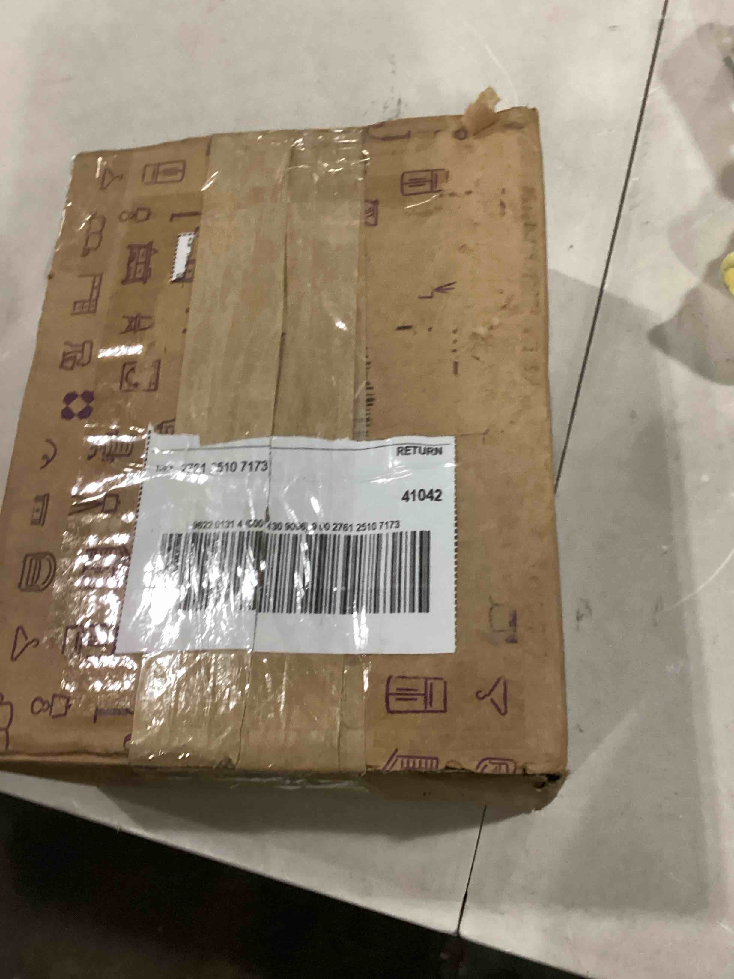 https://s3.amazonaws.com/lotting-images-prod/bidfta/RED5676355_1721132986780.jpeg