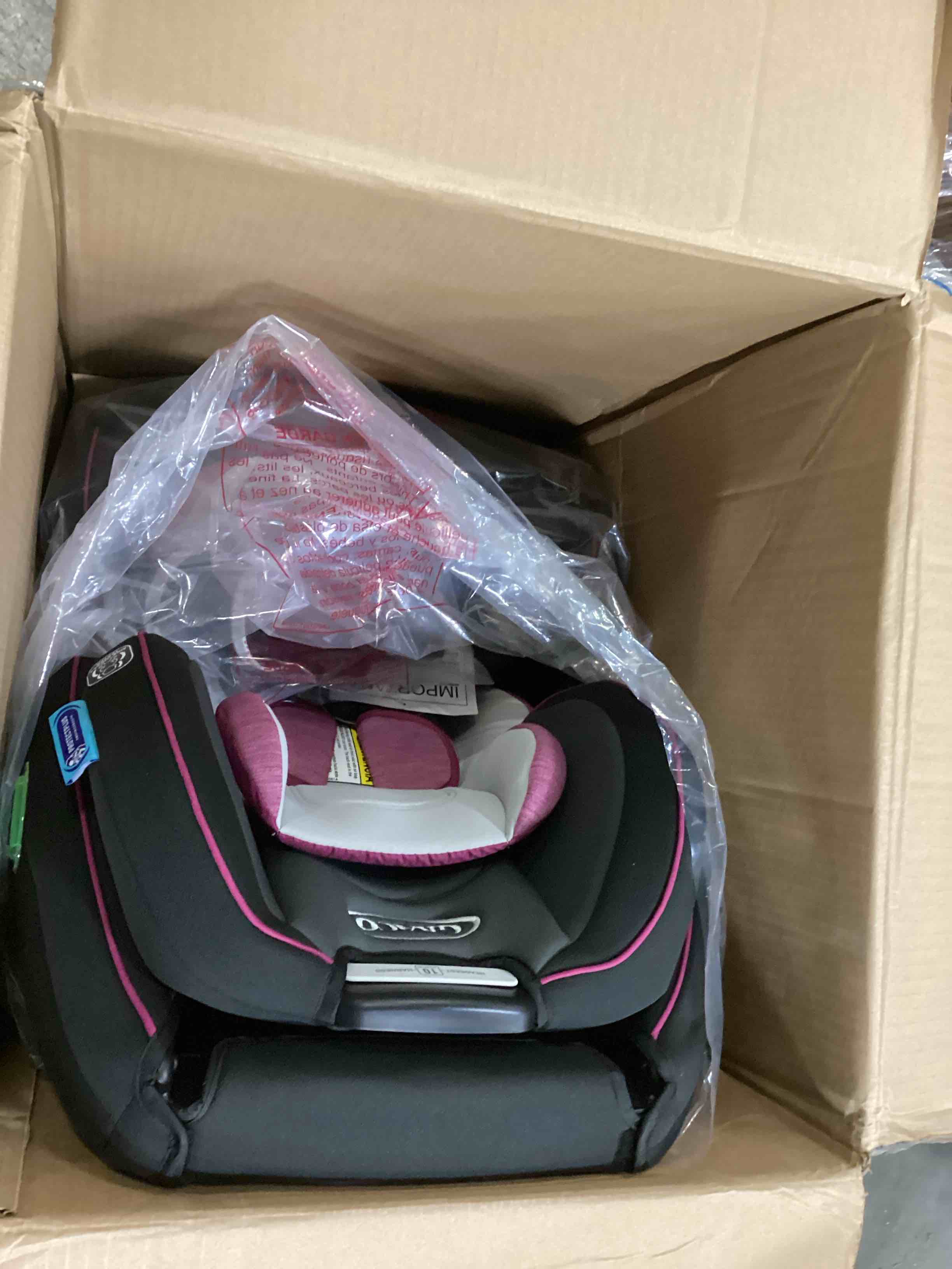 https://s3.amazonaws.com/lotting-images-prod/bidfta/RED5677370_1725369194274.jpeg