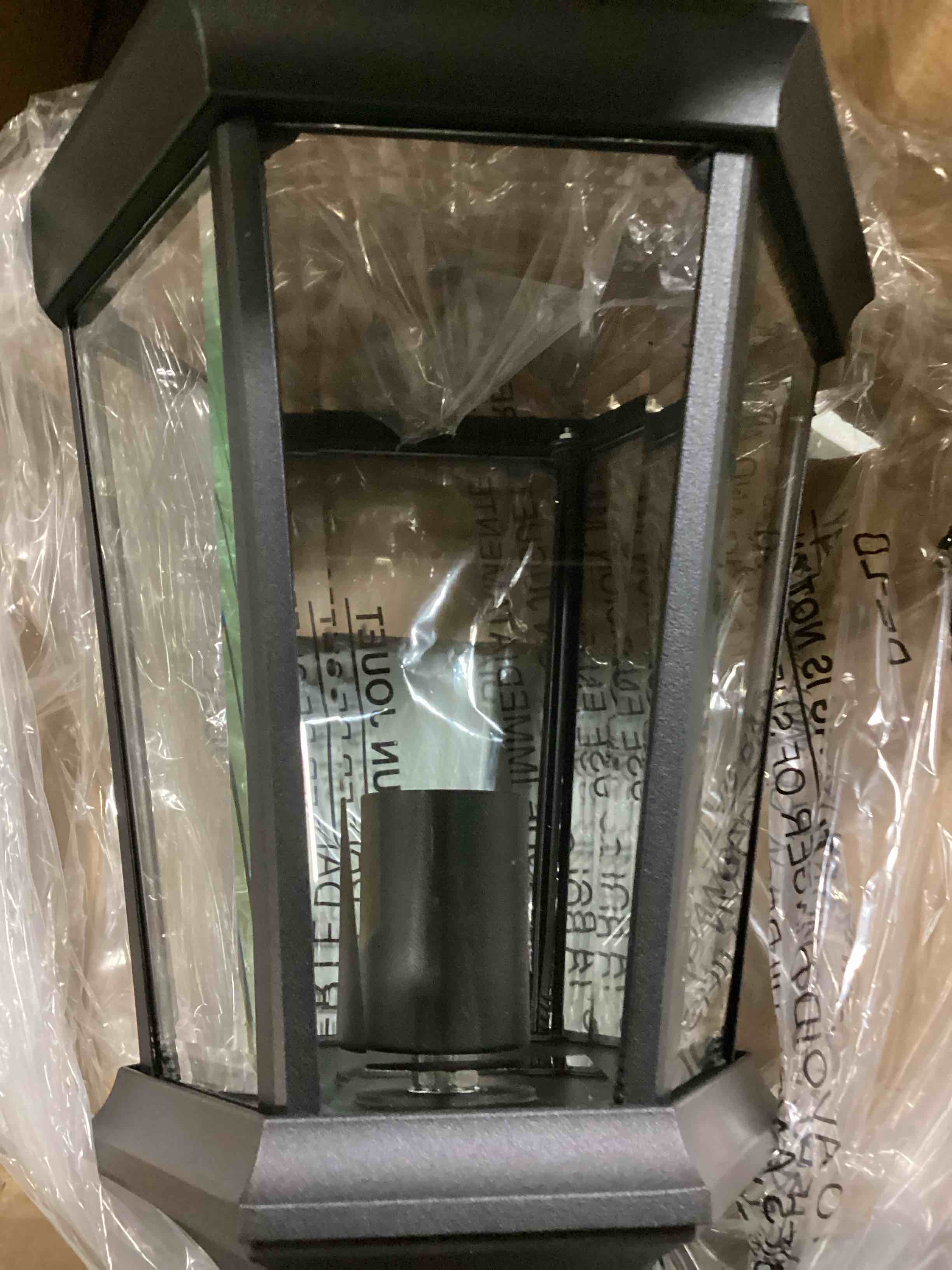 https://s3.amazonaws.com/lotting-images-prod/bidfta/RED5677372_1725369673145.jpeg
