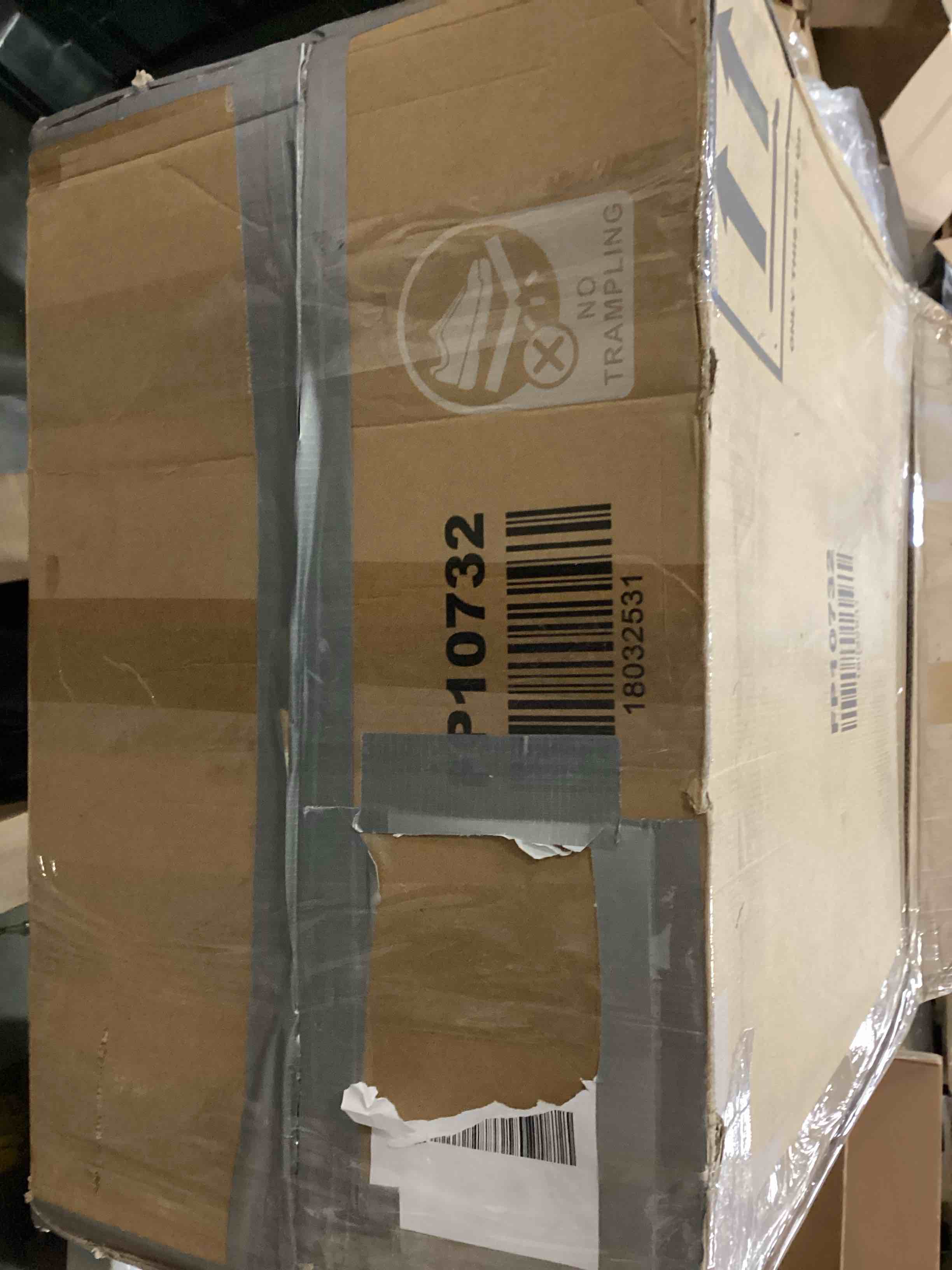 https://s3.amazonaws.com/lotting-images-prod/bidfta/RED5677544_1725626137068.jpeg