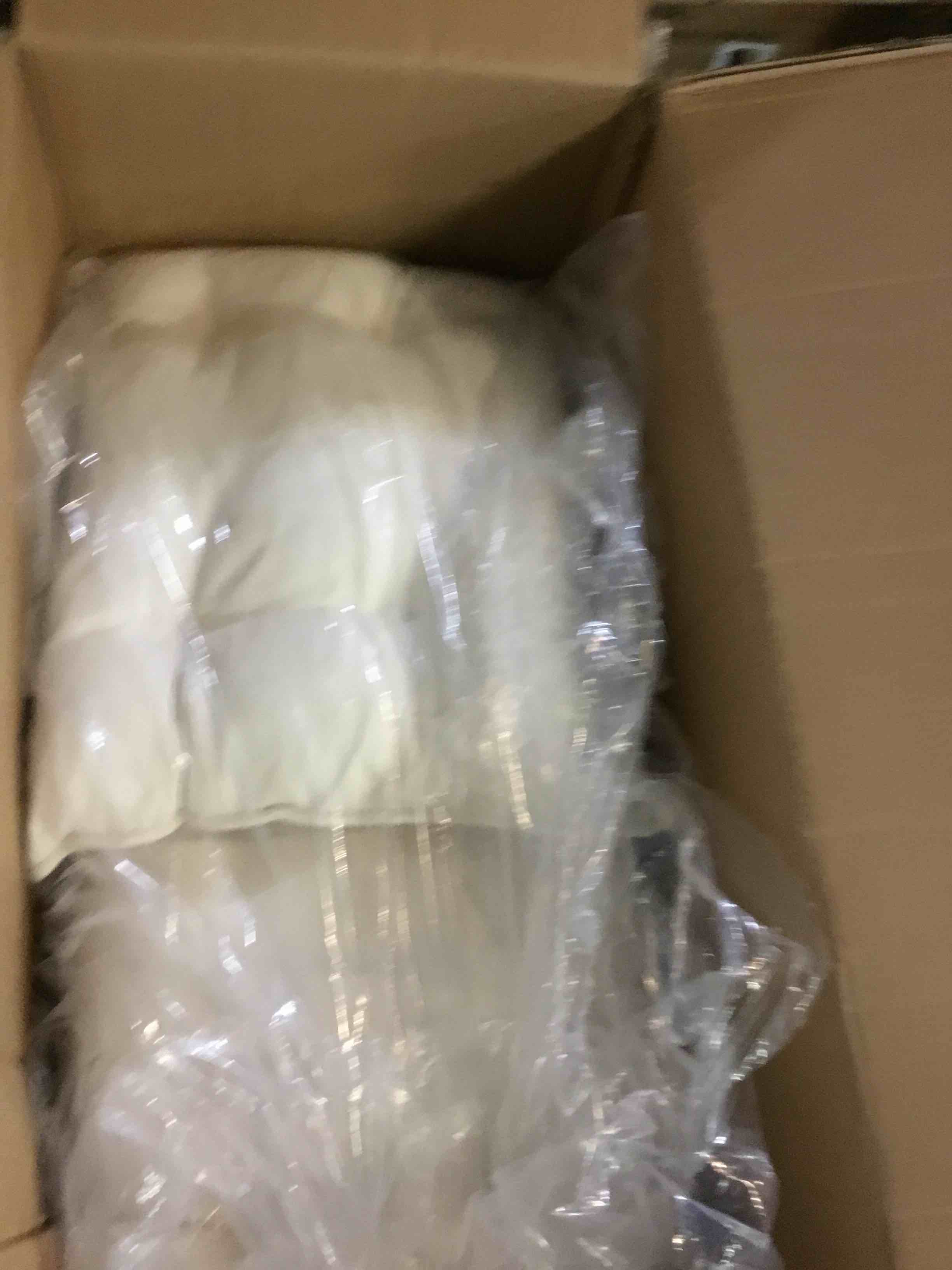 https://s3.amazonaws.com/lotting-images-prod/bidfta/RED5679535_1719255487365.jpeg