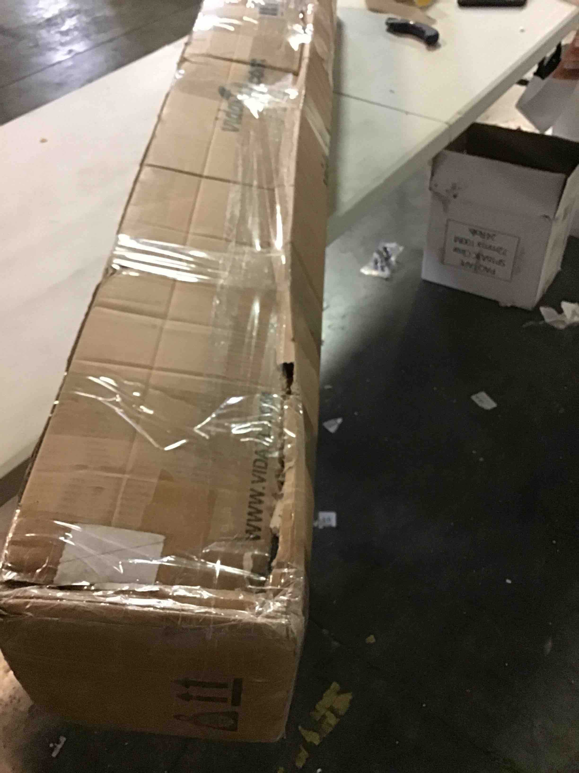 https://s3.amazonaws.com/lotting-images-prod/bidfta/RED5679558_1719336781174.jpeg
