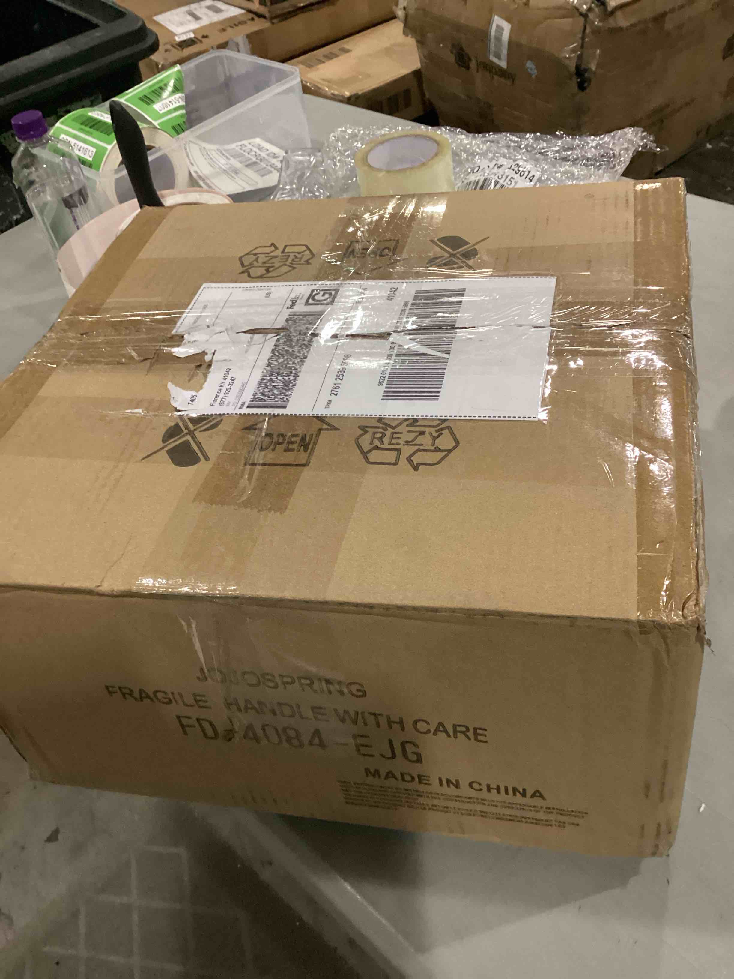 https://s3.amazonaws.com/lotting-images-prod/bidfta/RED5680305_1721143596836.jpeg