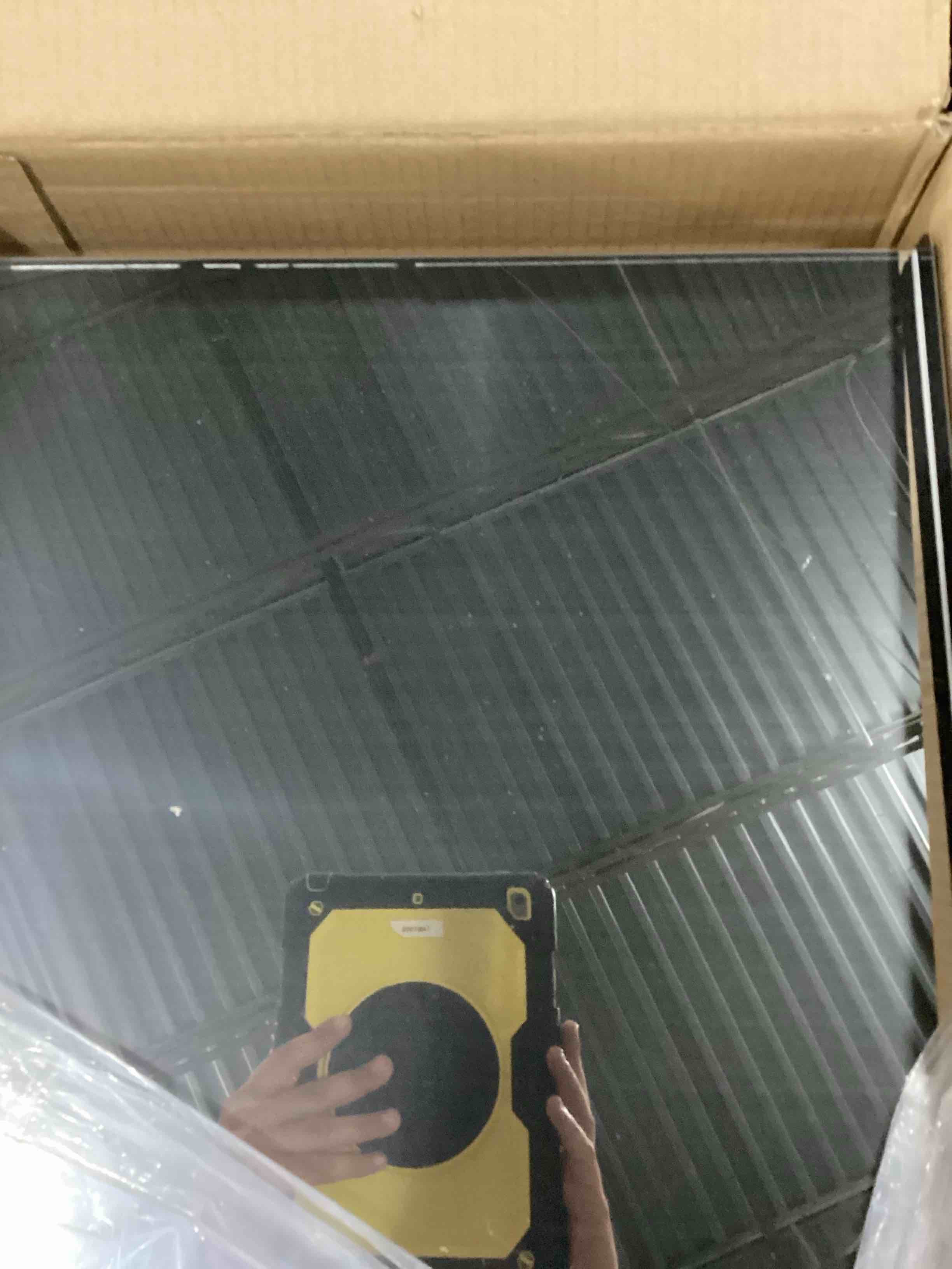 https://s3.amazonaws.com/lotting-images-prod/bidfta/RED5680536_1721307231420.jpeg