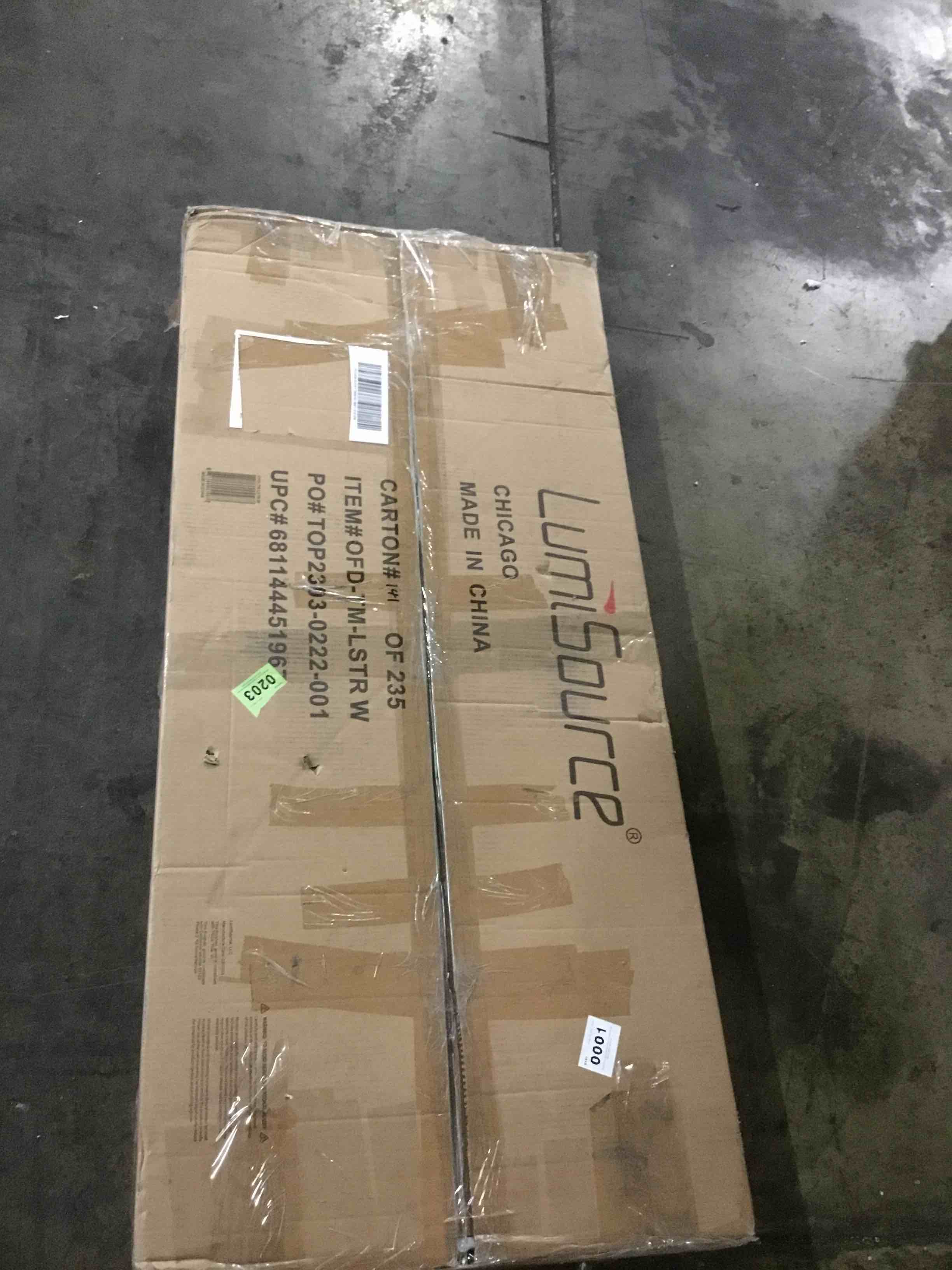 https://s3.amazonaws.com/lotting-images-prod/bidfta/RED5682601_1718983873141.jpeg