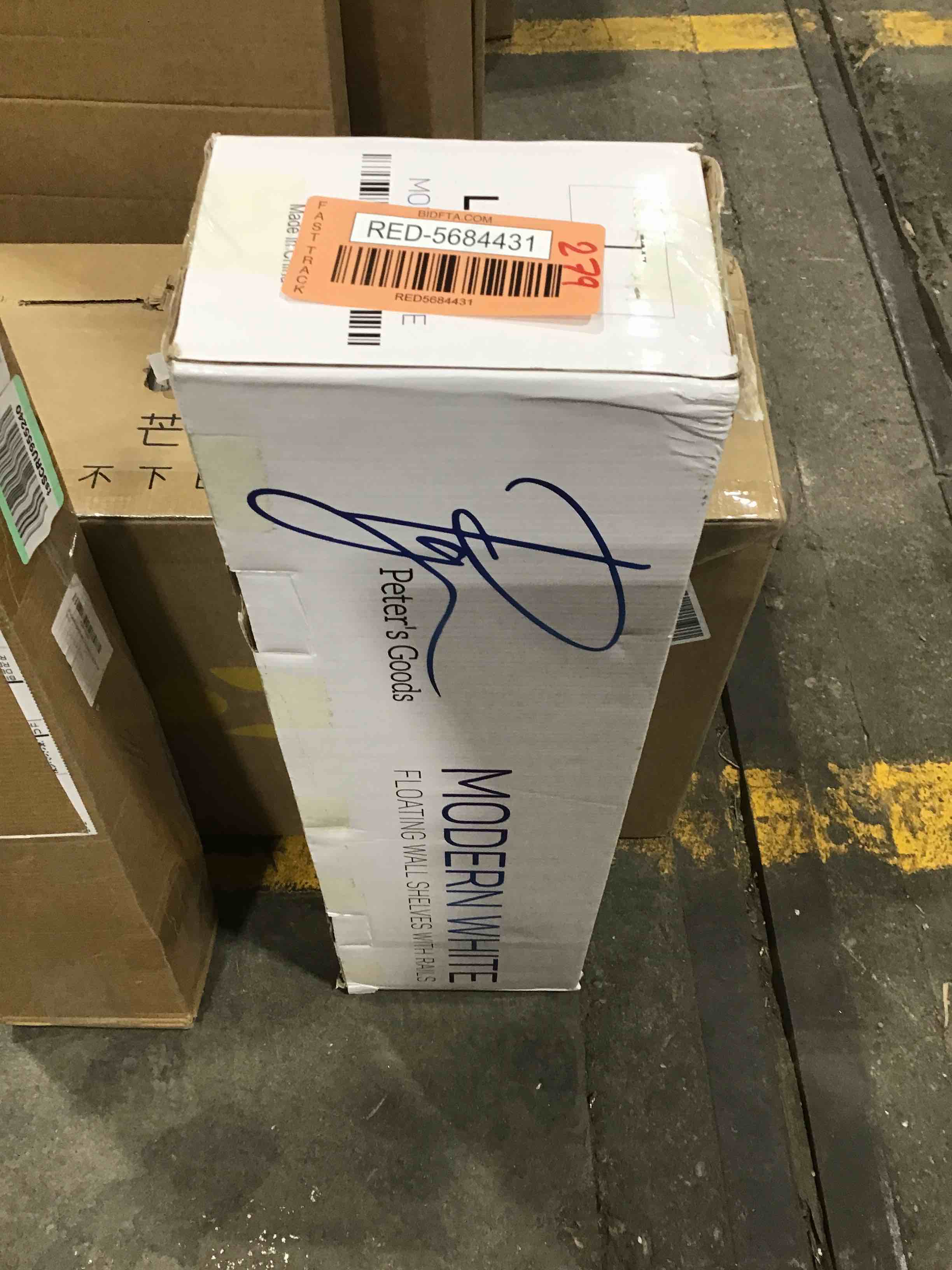 https://s3.amazonaws.com/lotting-images-prod/bidfta/RED5684432_1705095813640.jpeg