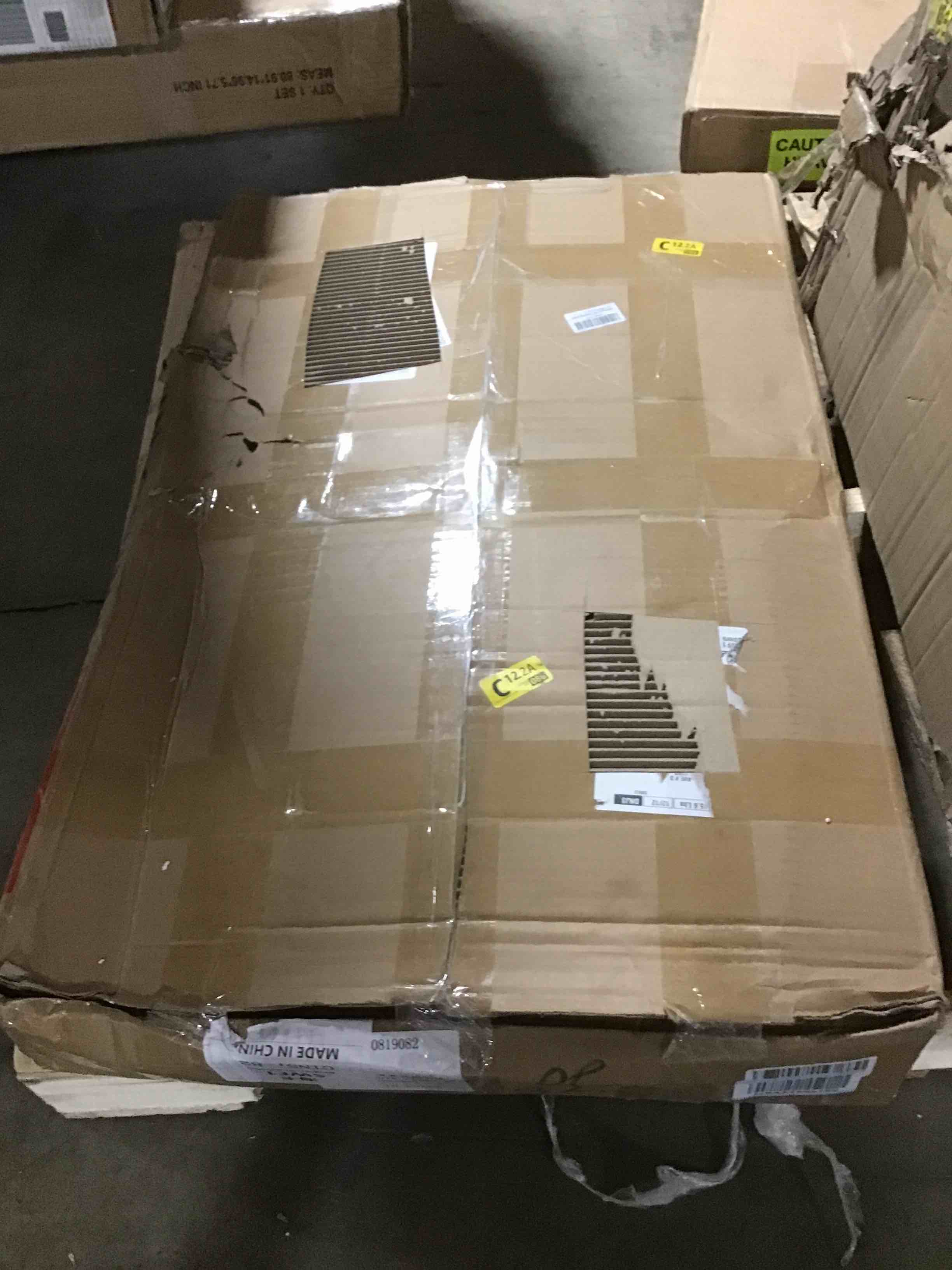 https://s3.amazonaws.com/lotting-images-prod/bidfta/RED5684868_1705502242733.jpeg