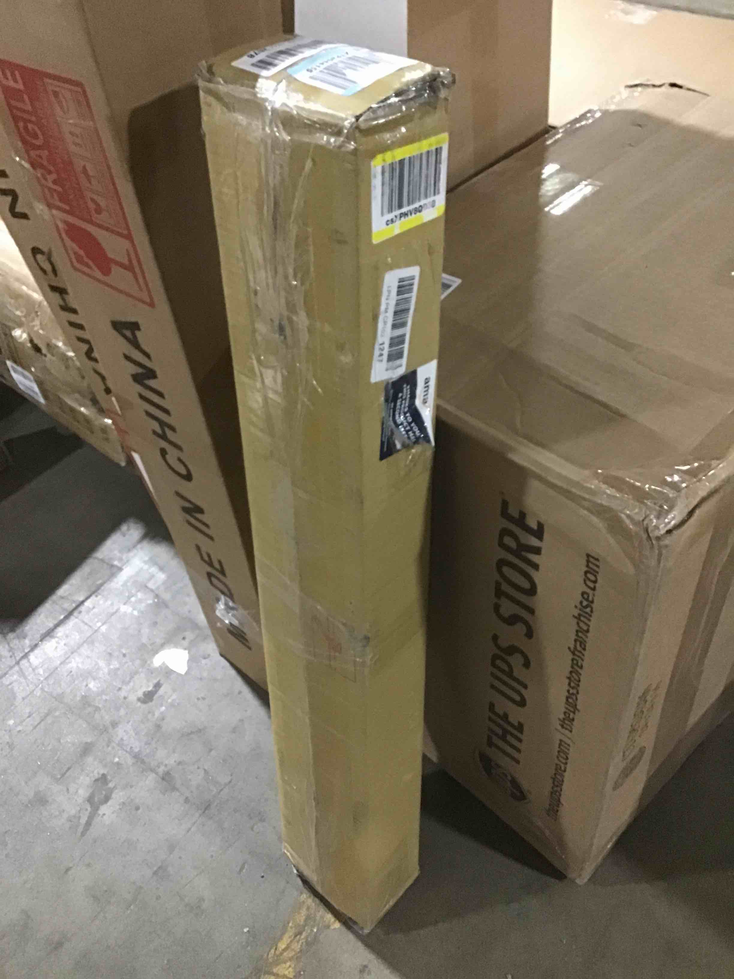 https://s3.amazonaws.com/lotting-images-prod/bidfta/RED5684879_1705503536345.jpeg