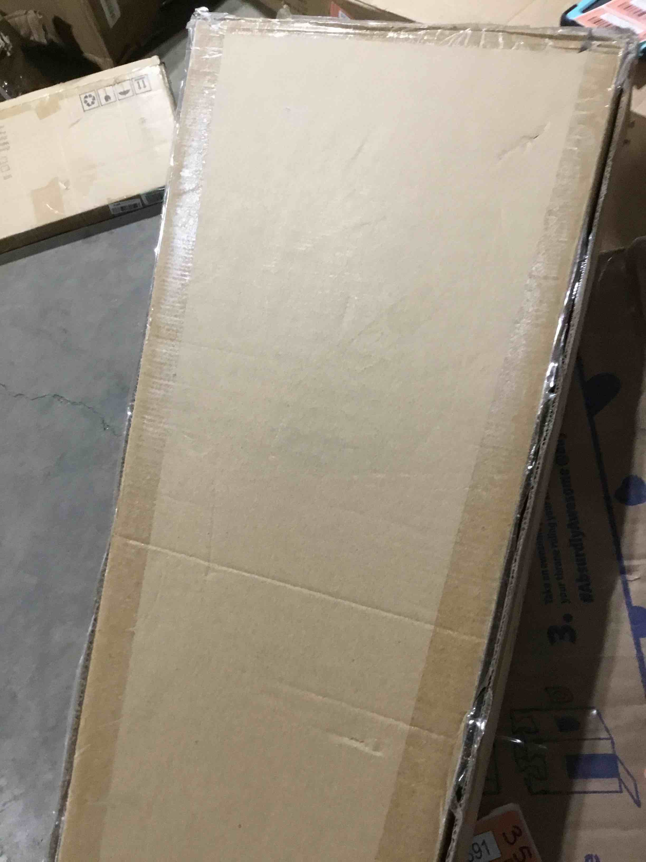https://s3.amazonaws.com/lotting-images-prod/bidfta/RED5684887_1705506630763.jpeg