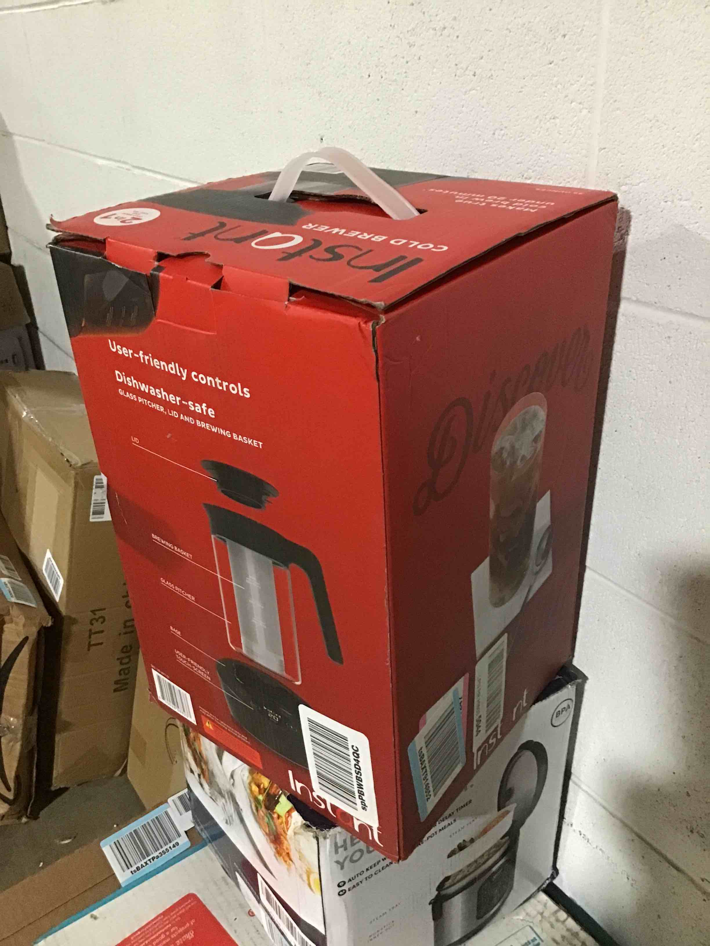 https://s3.amazonaws.com/lotting-images-prod/bidfta/RED5685603_1706915719164.jpeg