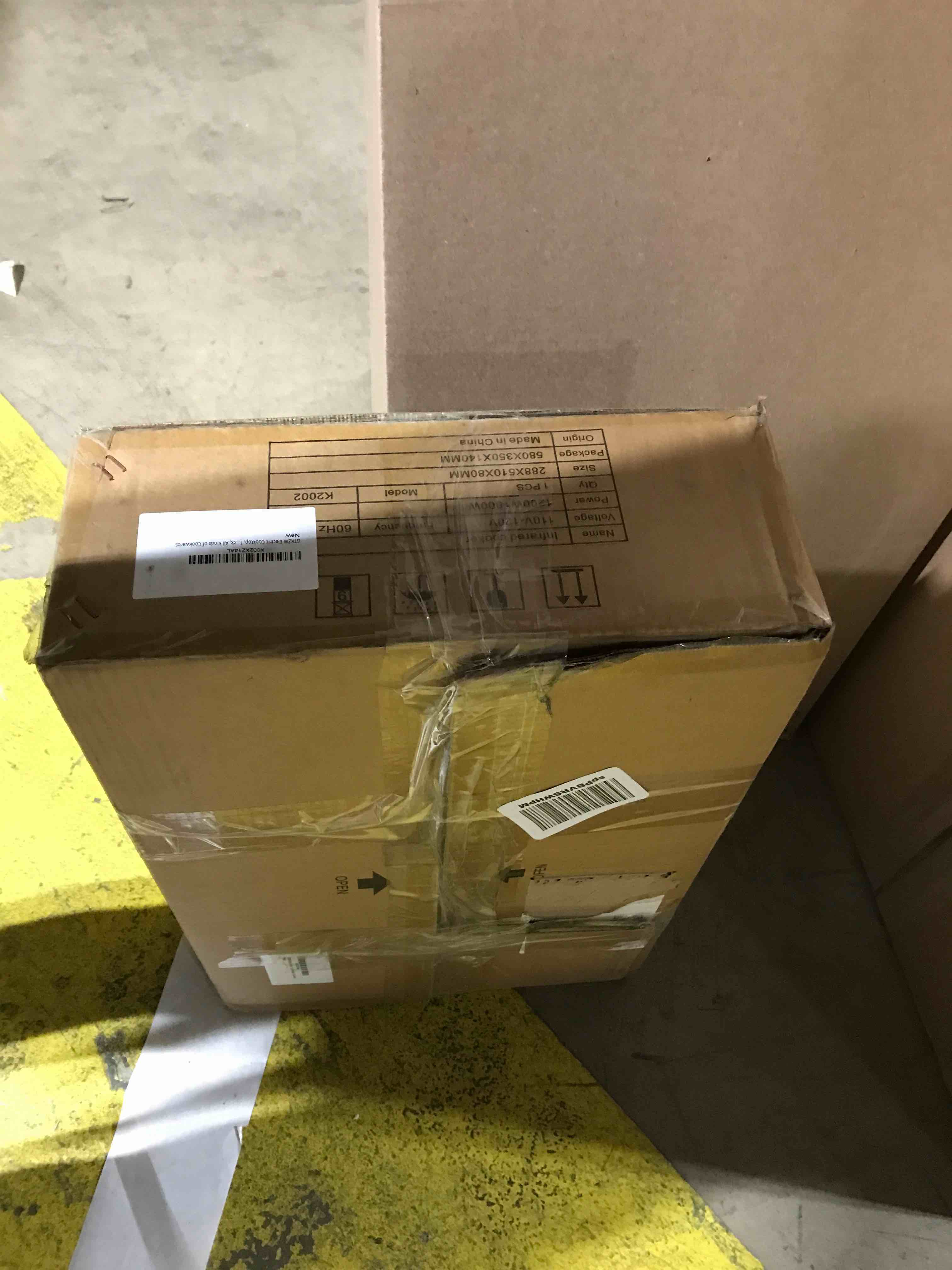 https://s3.amazonaws.com/lotting-images-prod/bidfta/RED5686115_1706899007060.jpeg