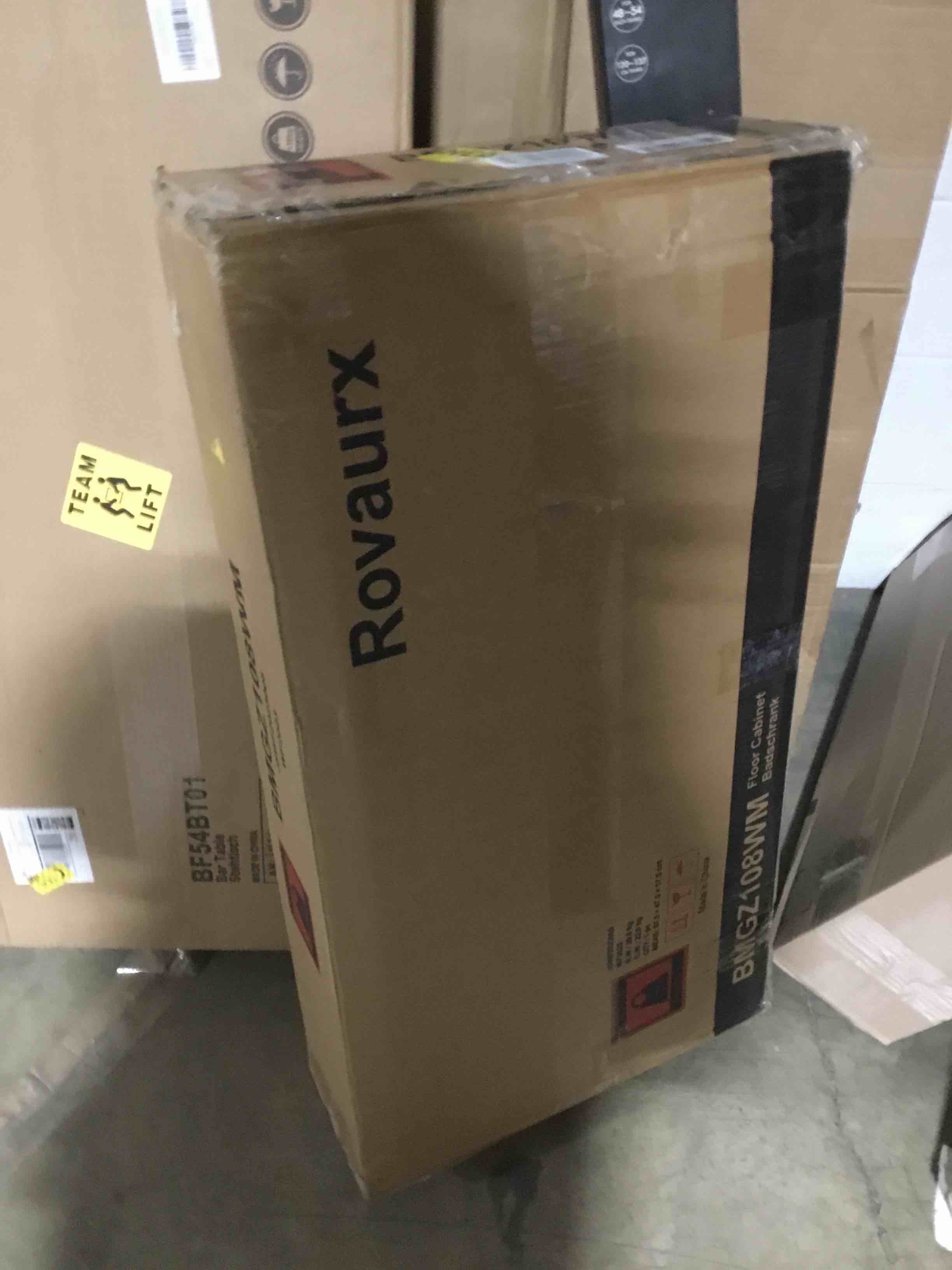 https://s3.amazonaws.com/lotting-images-prod/bidfta/RED5686281_1707233900590.jpeg