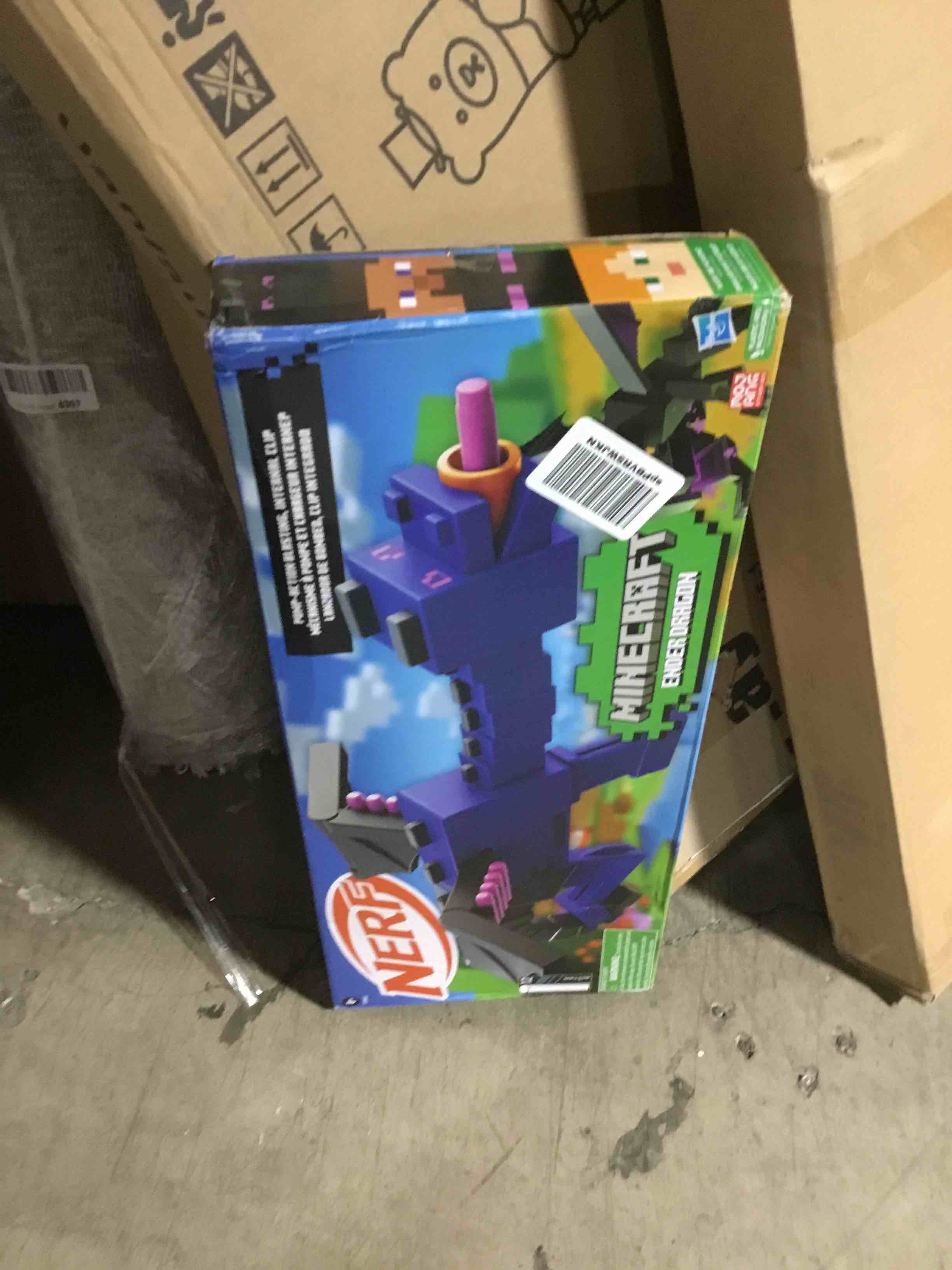 https://s3.amazonaws.com/lotting-images-prod/bidfta/RED5686291_1707234696880.jpeg