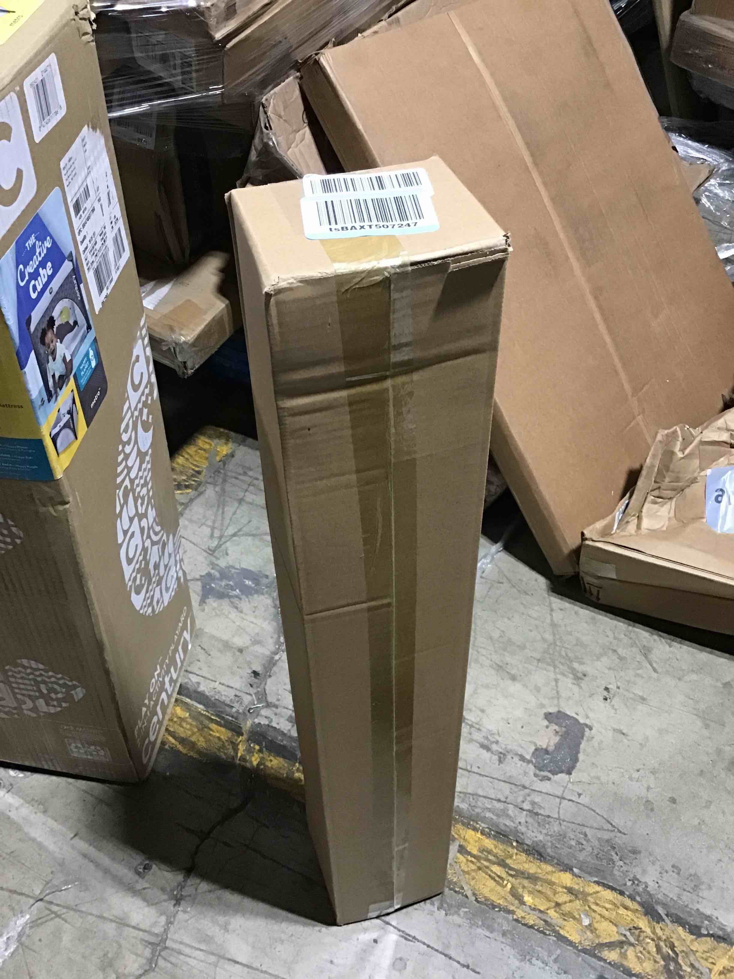 https://s3.amazonaws.com/lotting-images-prod/bidfta/RED5687893_1710248889885.jpeg