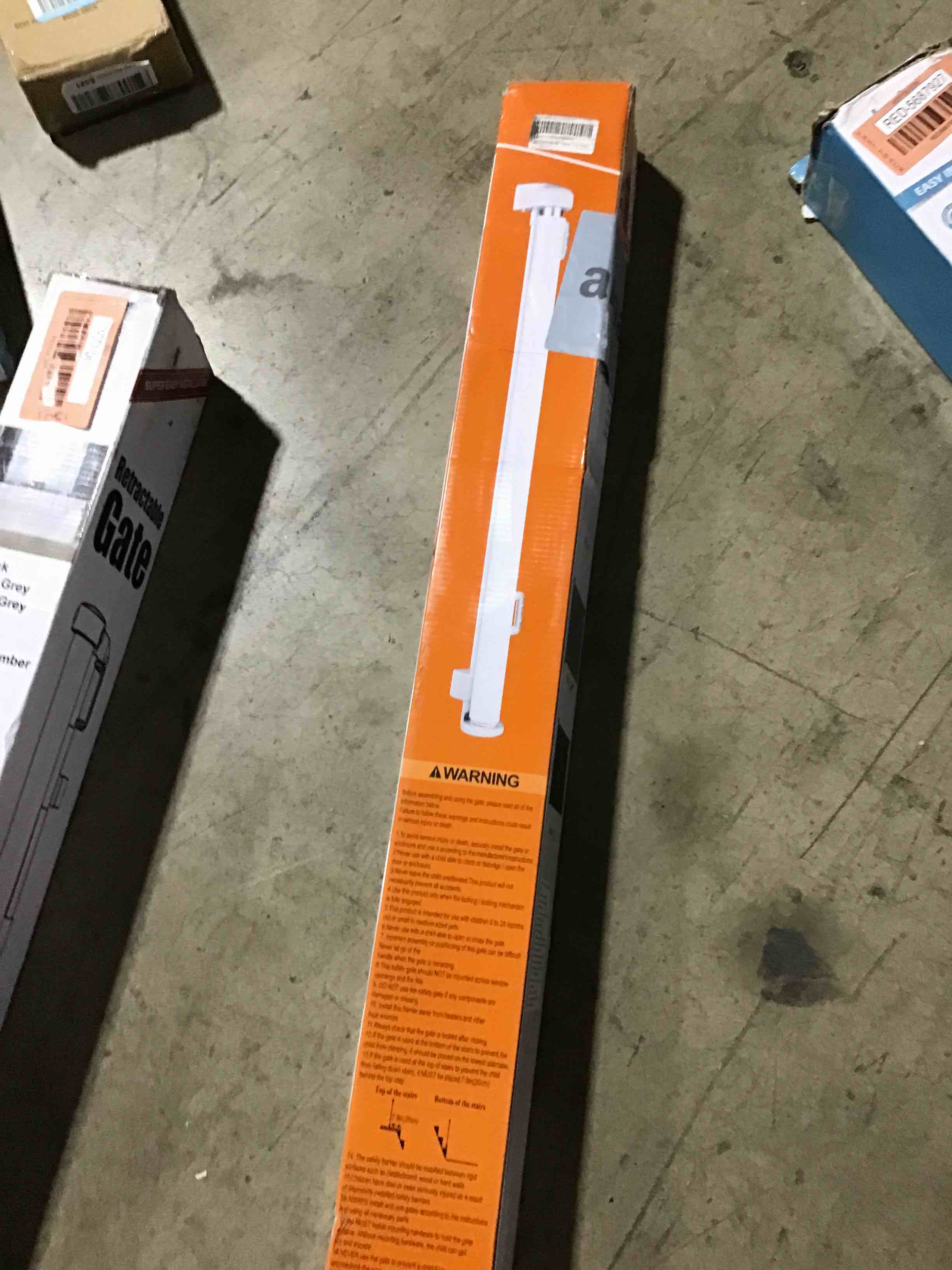 https://s3.amazonaws.com/lotting-images-prod/bidfta/RED5687926_1710247526687.jpeg