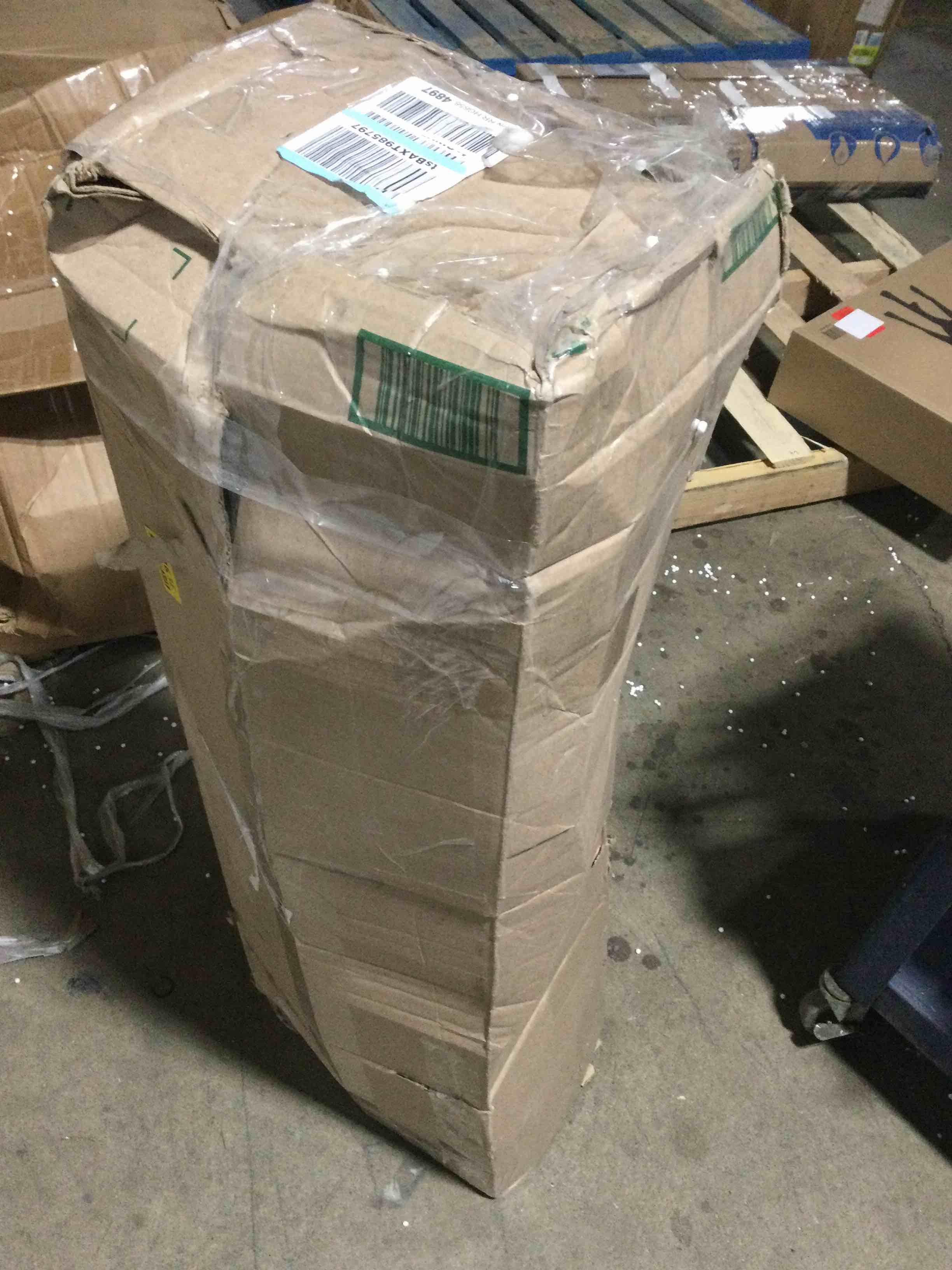 https://s3.amazonaws.com/lotting-images-prod/bidfta/RED5687954_1710258011622.jpeg