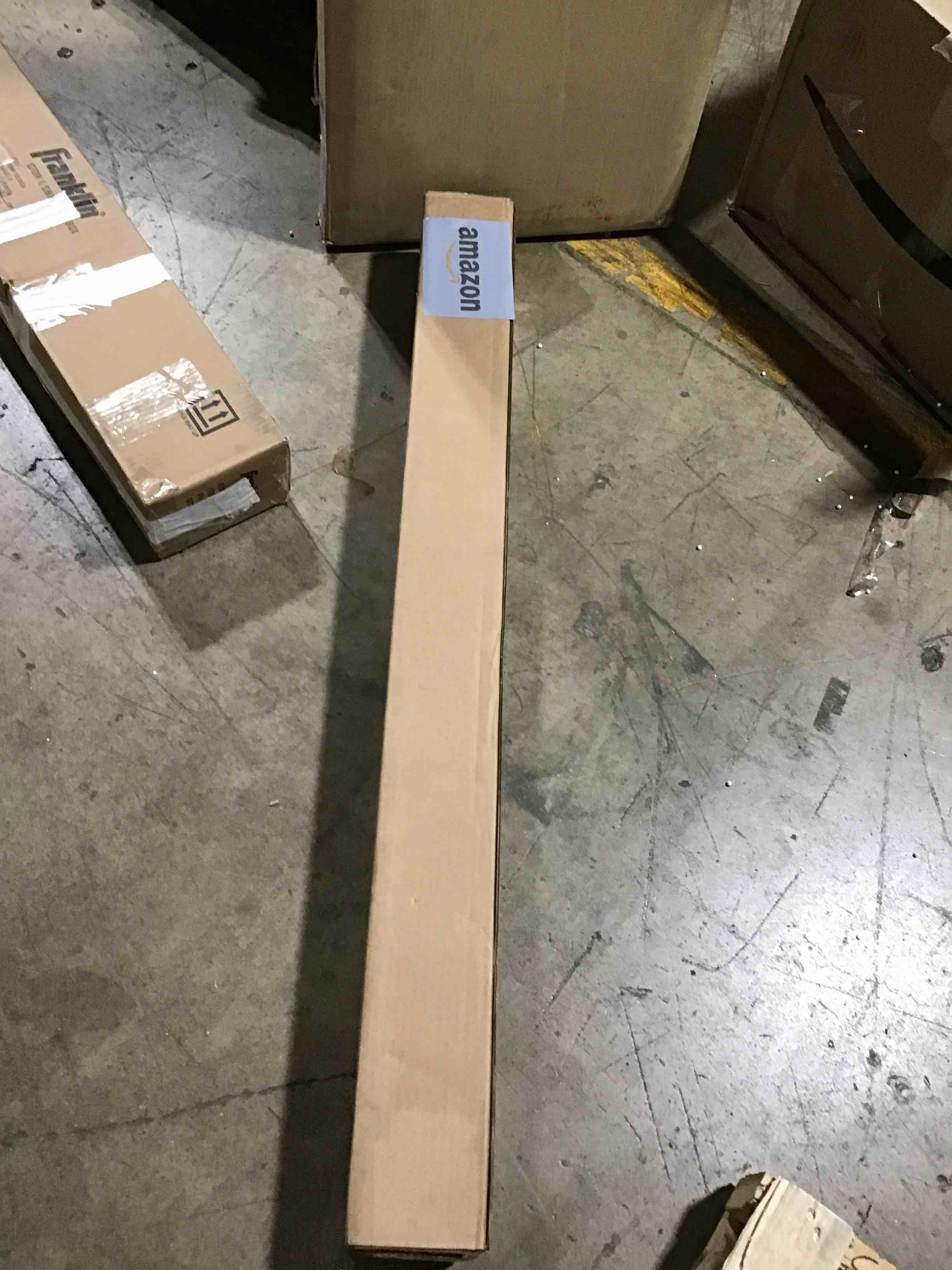 https://s3.amazonaws.com/lotting-images-prod/bidfta/RED5687976_1710257908963.jpeg