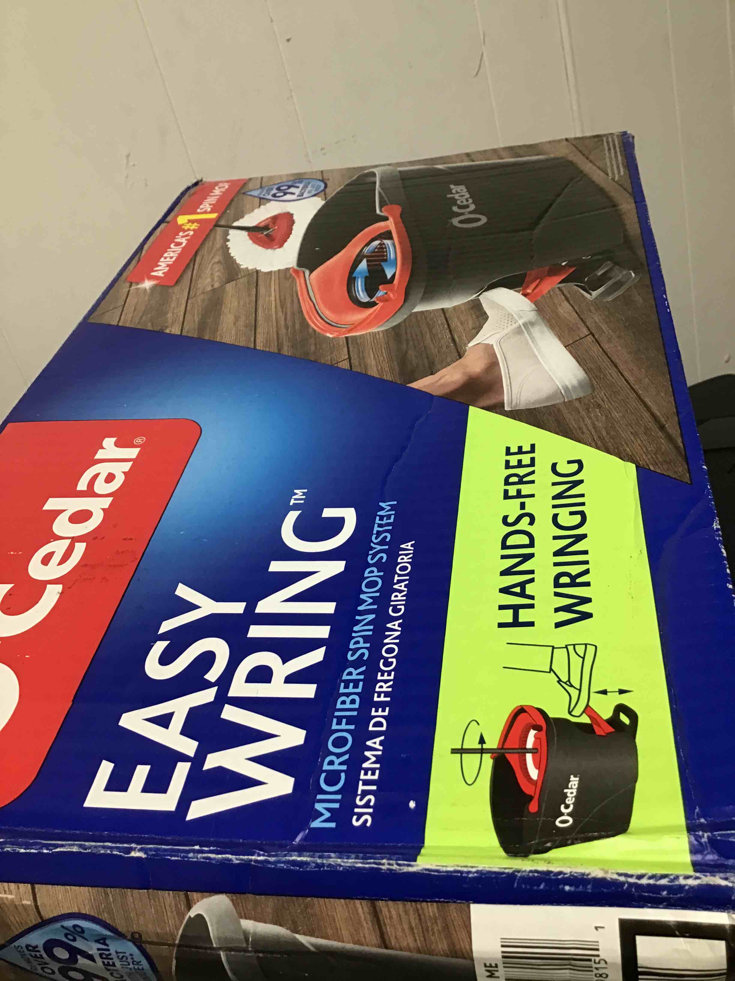 https://s3.amazonaws.com/lotting-images-prod/bidfta/RED5688431_1711197506314.jpeg