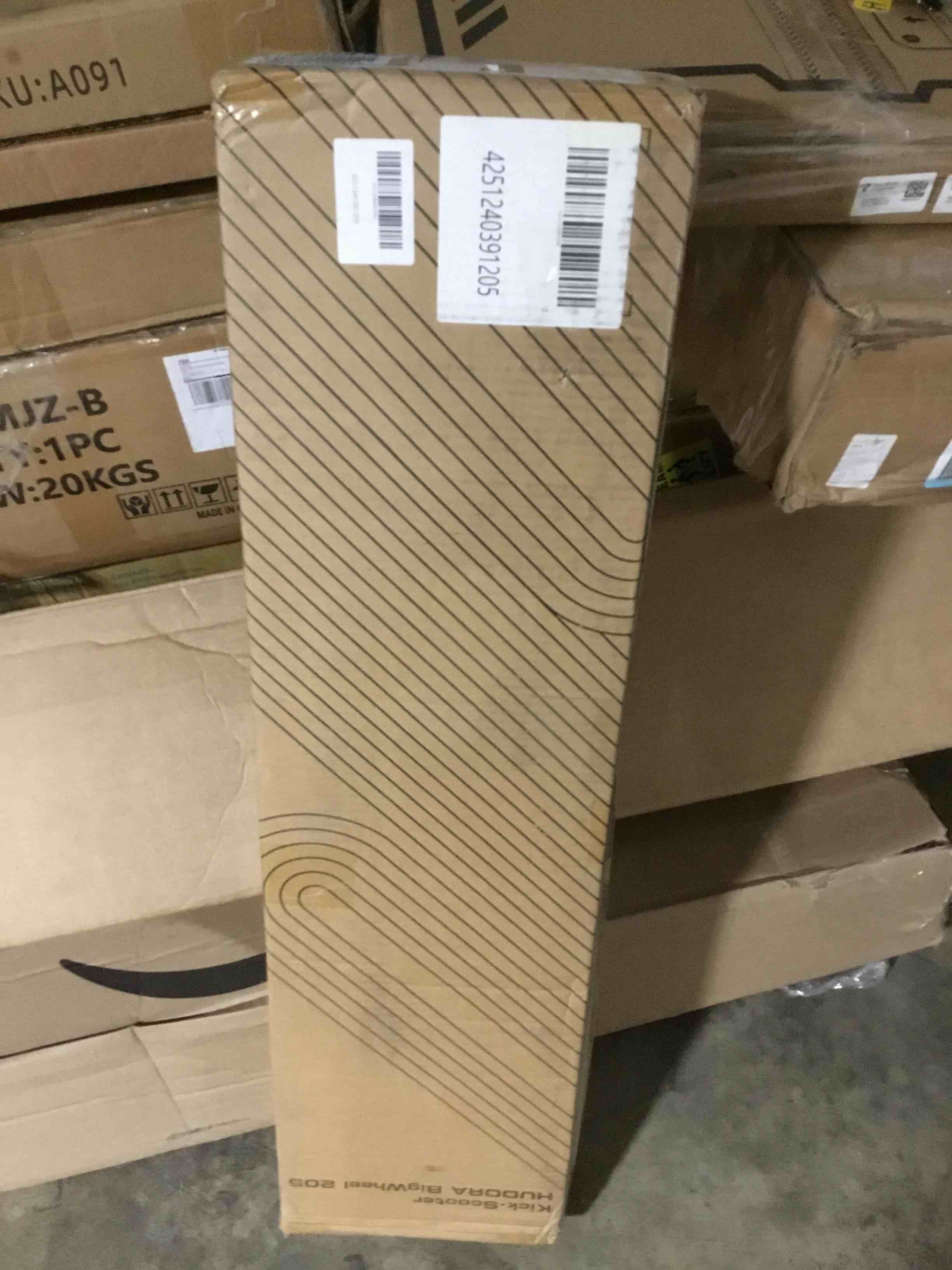 https://s3.amazonaws.com/lotting-images-prod/bidfta/RED5688602_1706287649020.jpeg