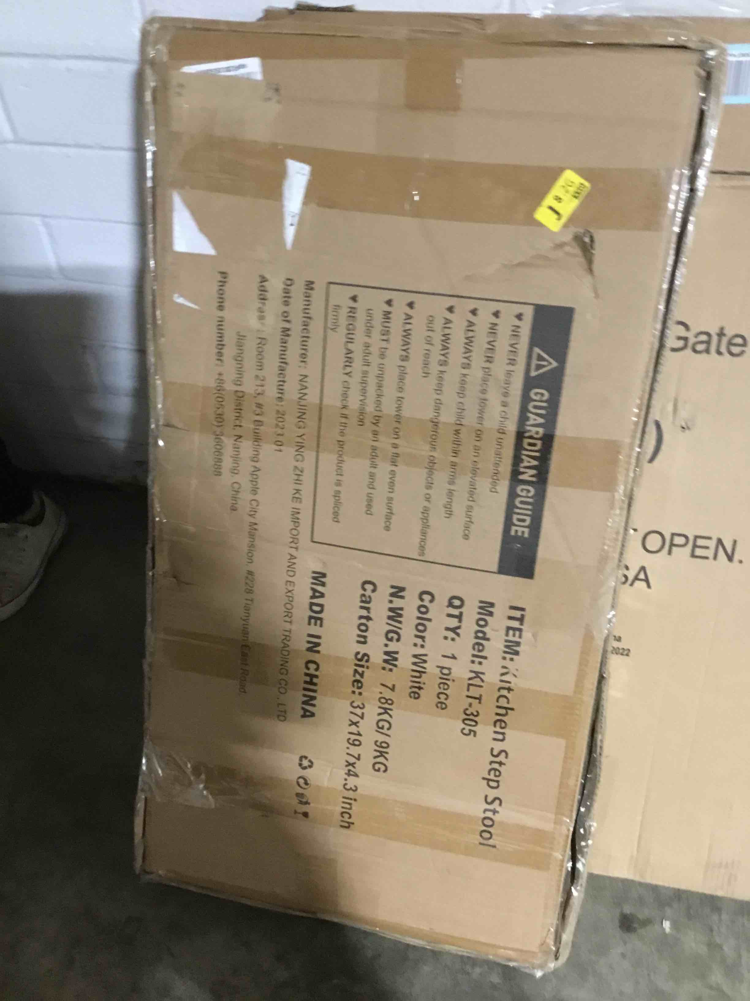 https://s3.amazonaws.com/lotting-images-prod/bidfta/RED5688604_1706287917117.jpeg