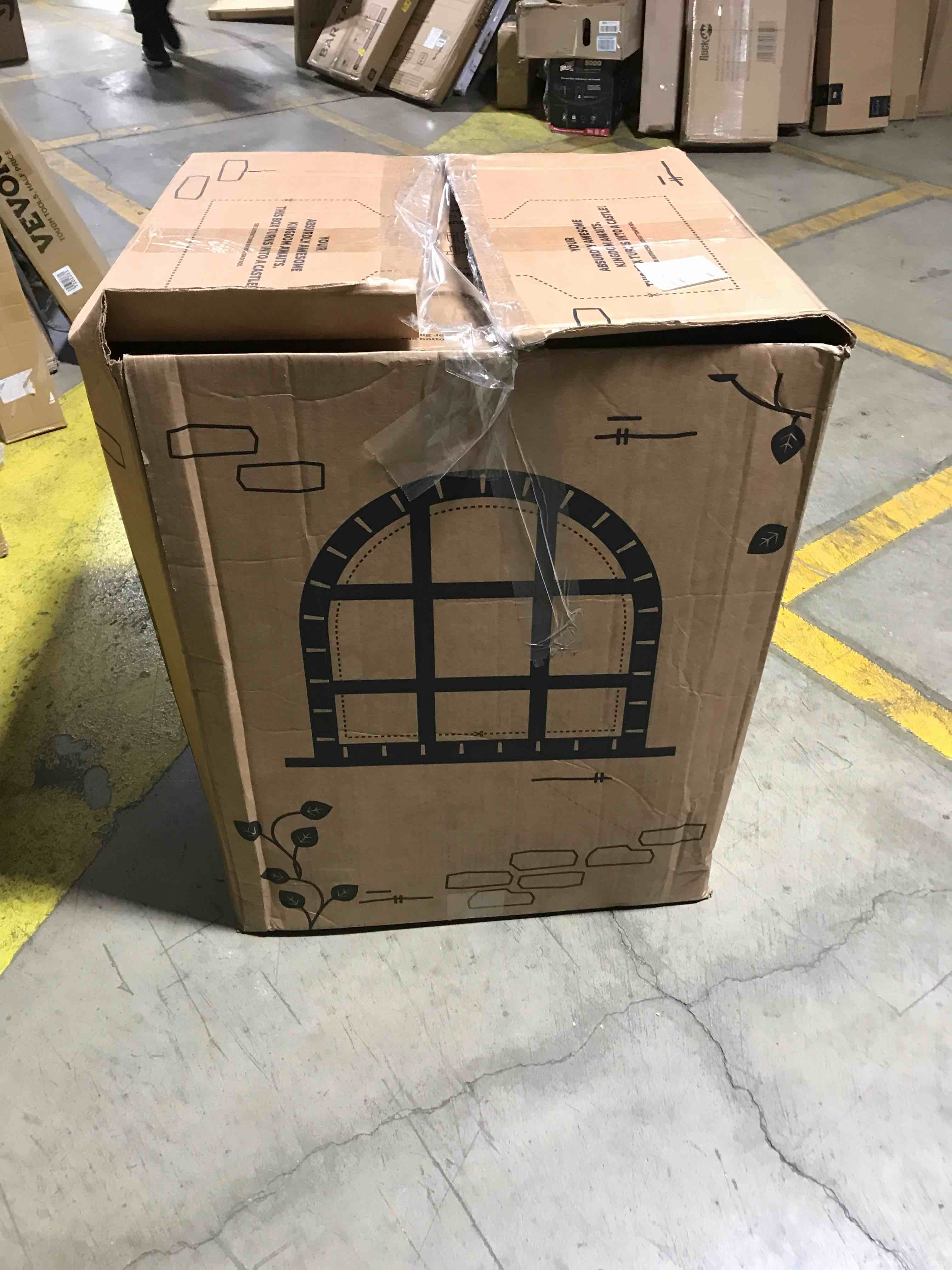 https://s3.amazonaws.com/lotting-images-prod/bidfta/RED5688647_1706285598688.jpeg