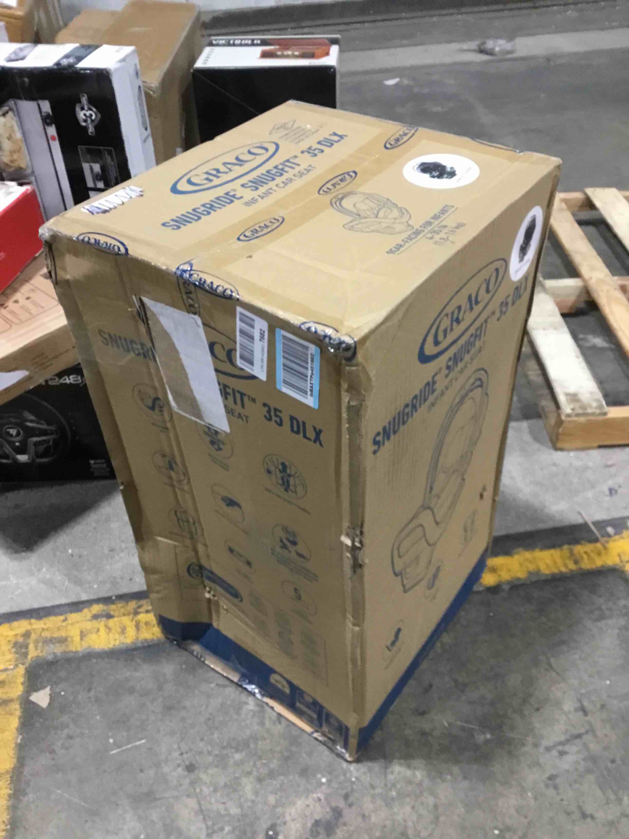 https://s3.amazonaws.com/lotting-images-prod/bidfta/RED5690271_1704746651921.jpeg