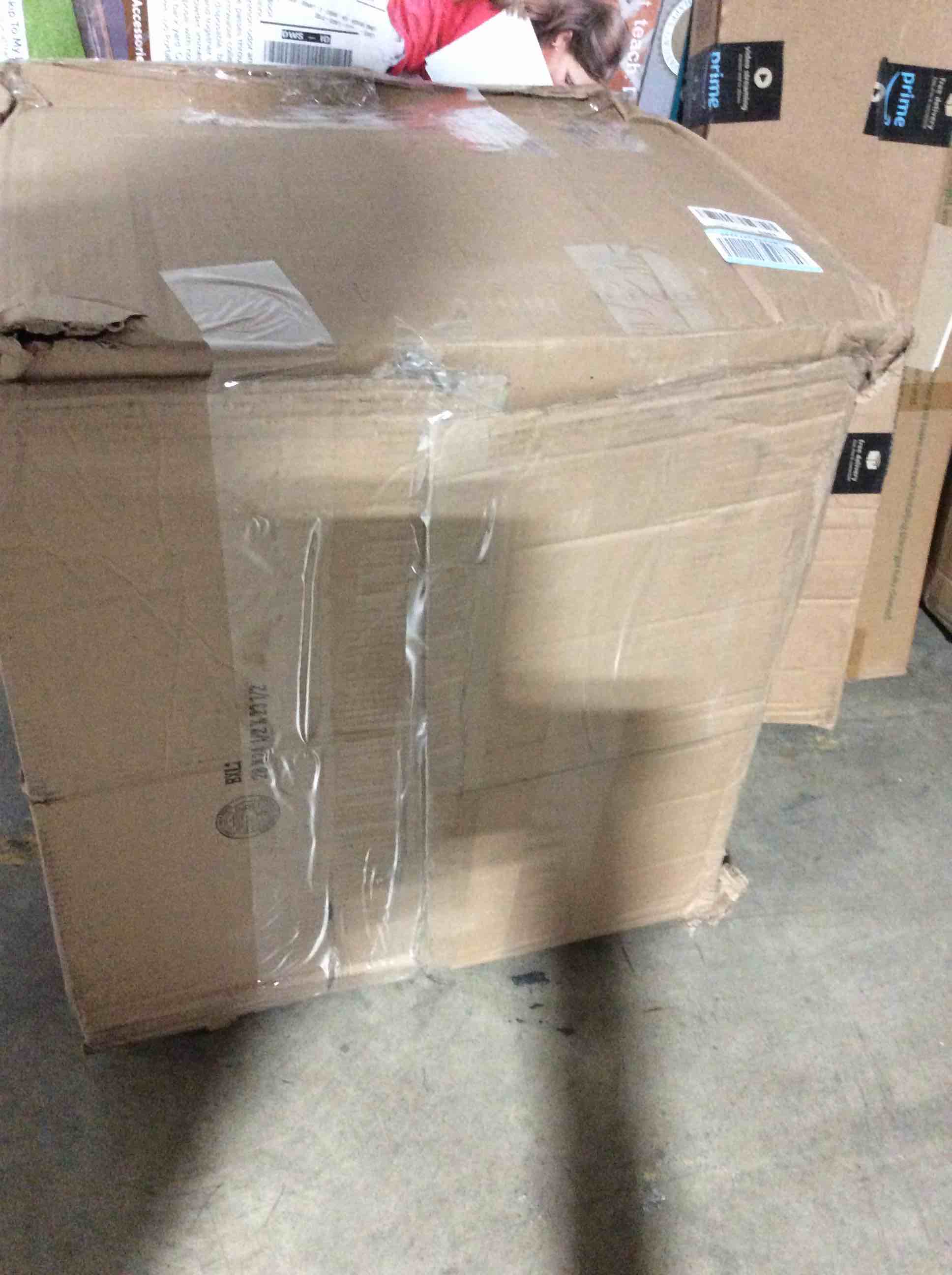 https://s3.amazonaws.com/lotting-images-prod/bidfta/RED5691815_1705513689038.jpeg